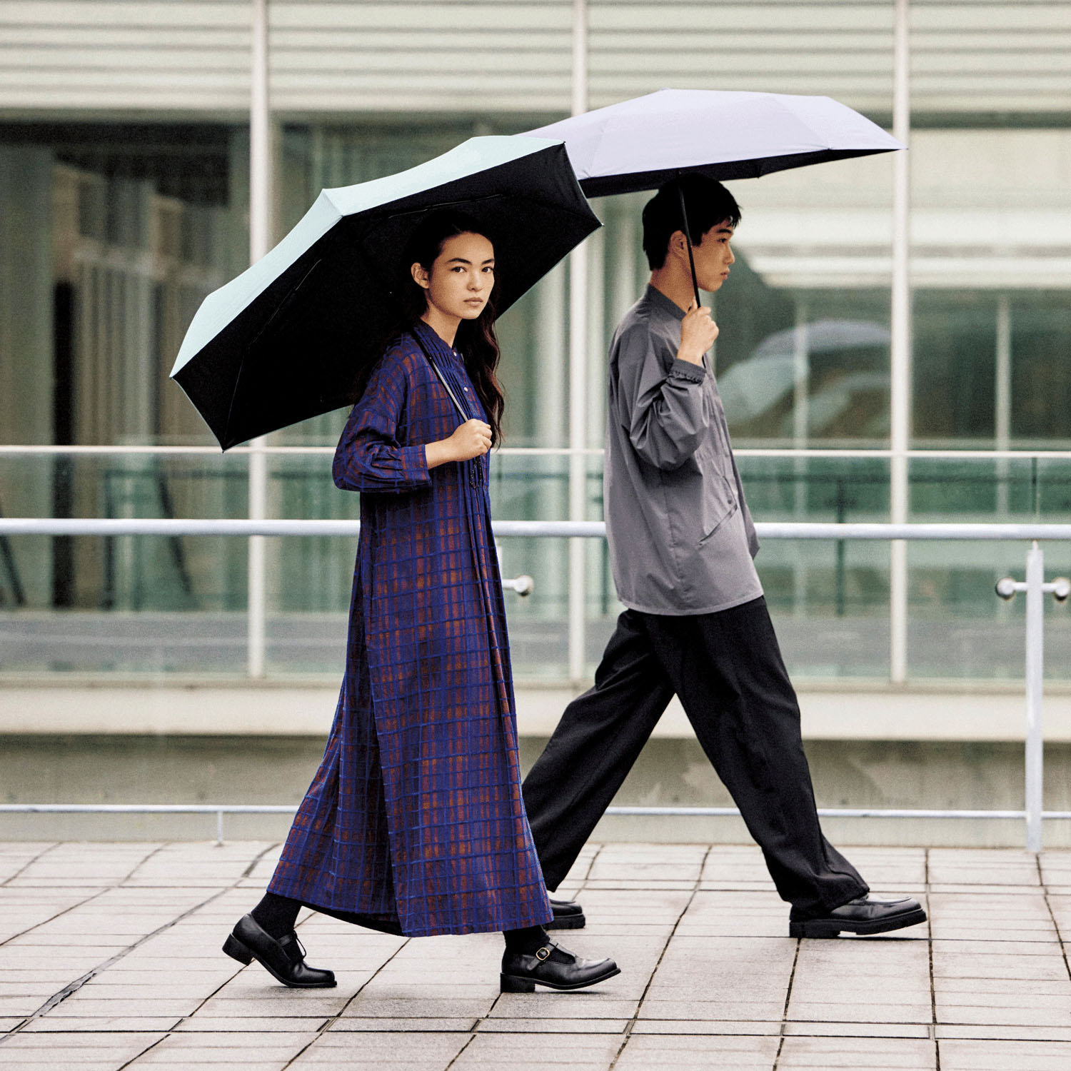 【because】 オールウェザープレーン折傘