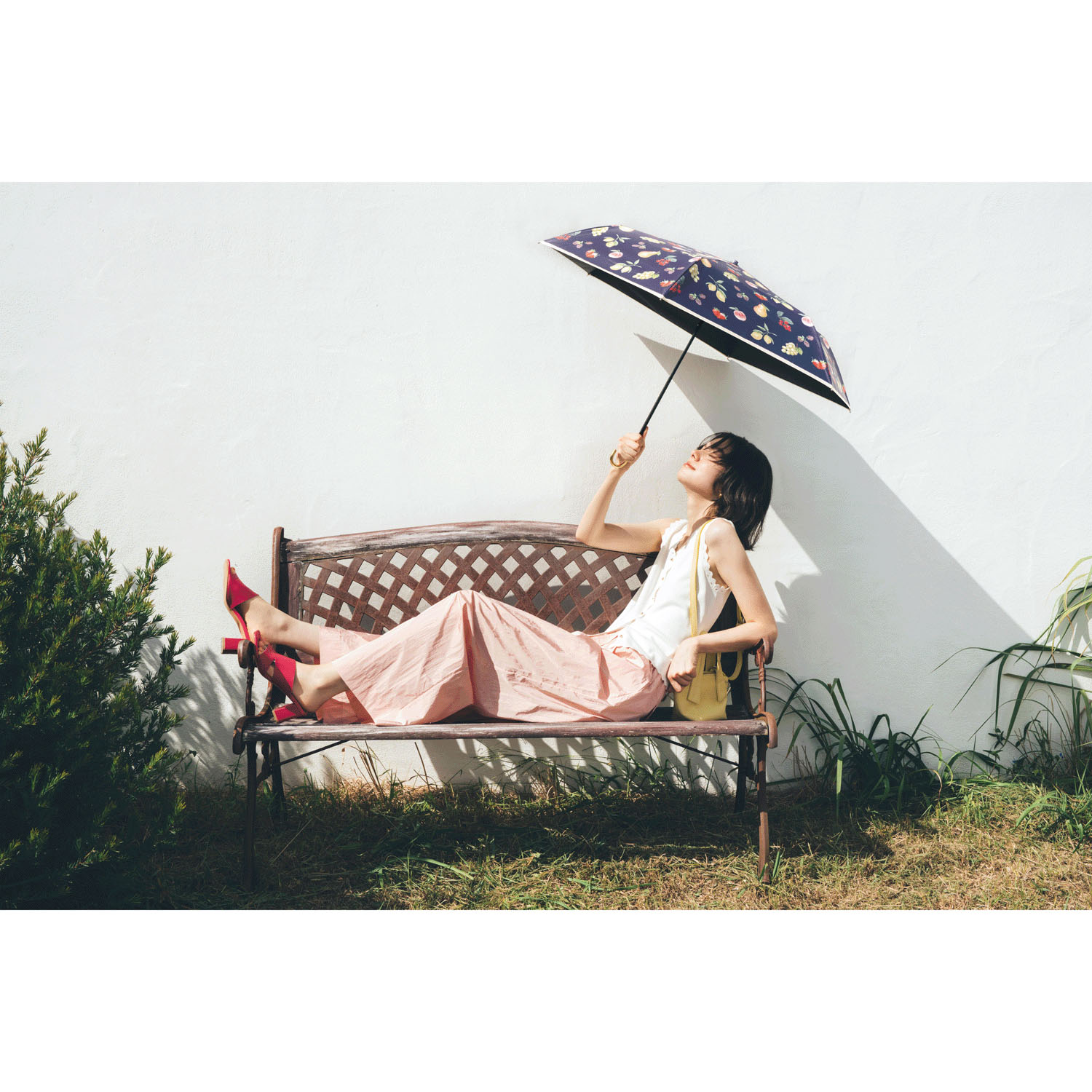 【because】 晴雨兼用 PUフルーツプリント折傘 - 画像6