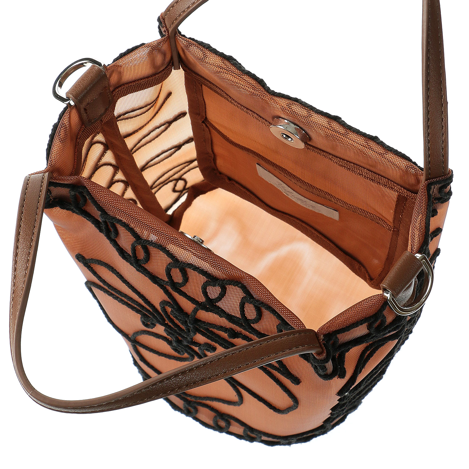 【15－00、24－00 在庫ある分で終了】cachecache コード刺繍メッシュバッグ - 画像3