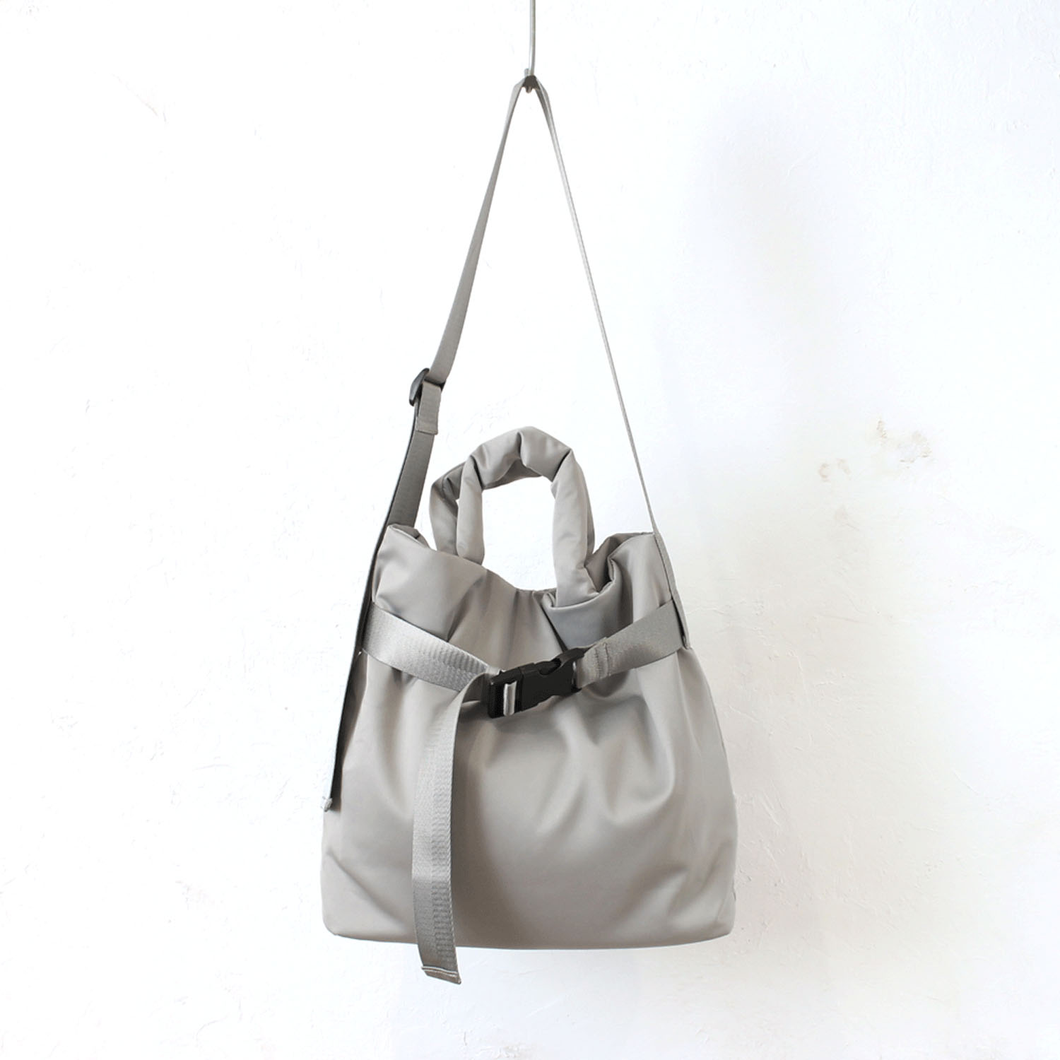 撥水ベルトデザイン2WAYバッグ