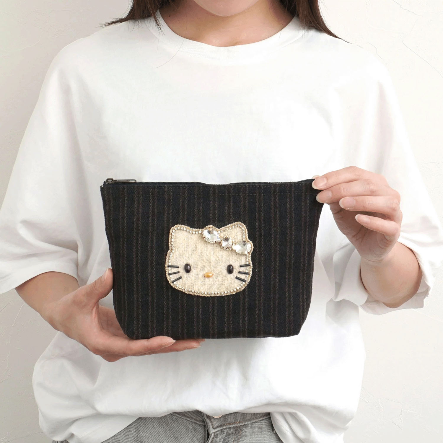 Hello Kitty×MAYGLOBE スクールストライプポーチ