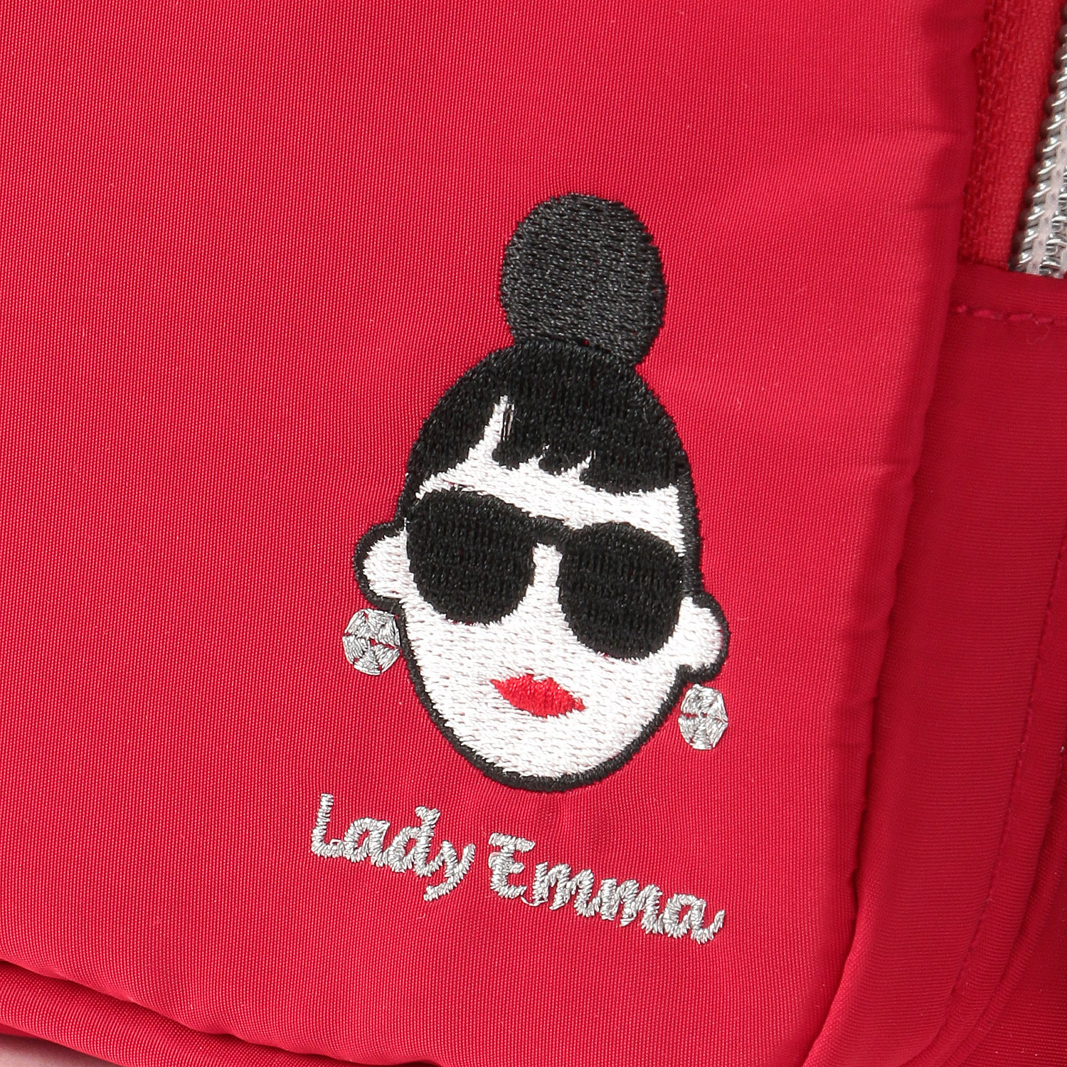 レディ・エマミニポシェット - 画像13