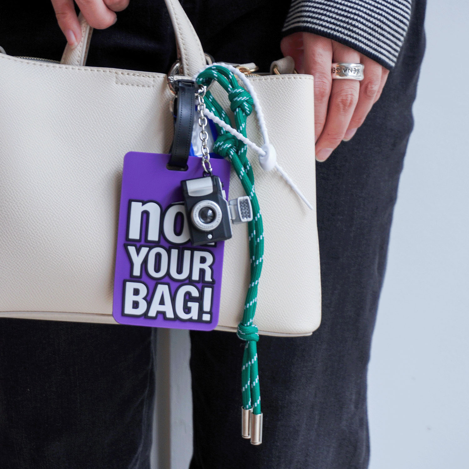 【在庫ある分で終了】バゲッジタグ カメラチャーム - 画像2