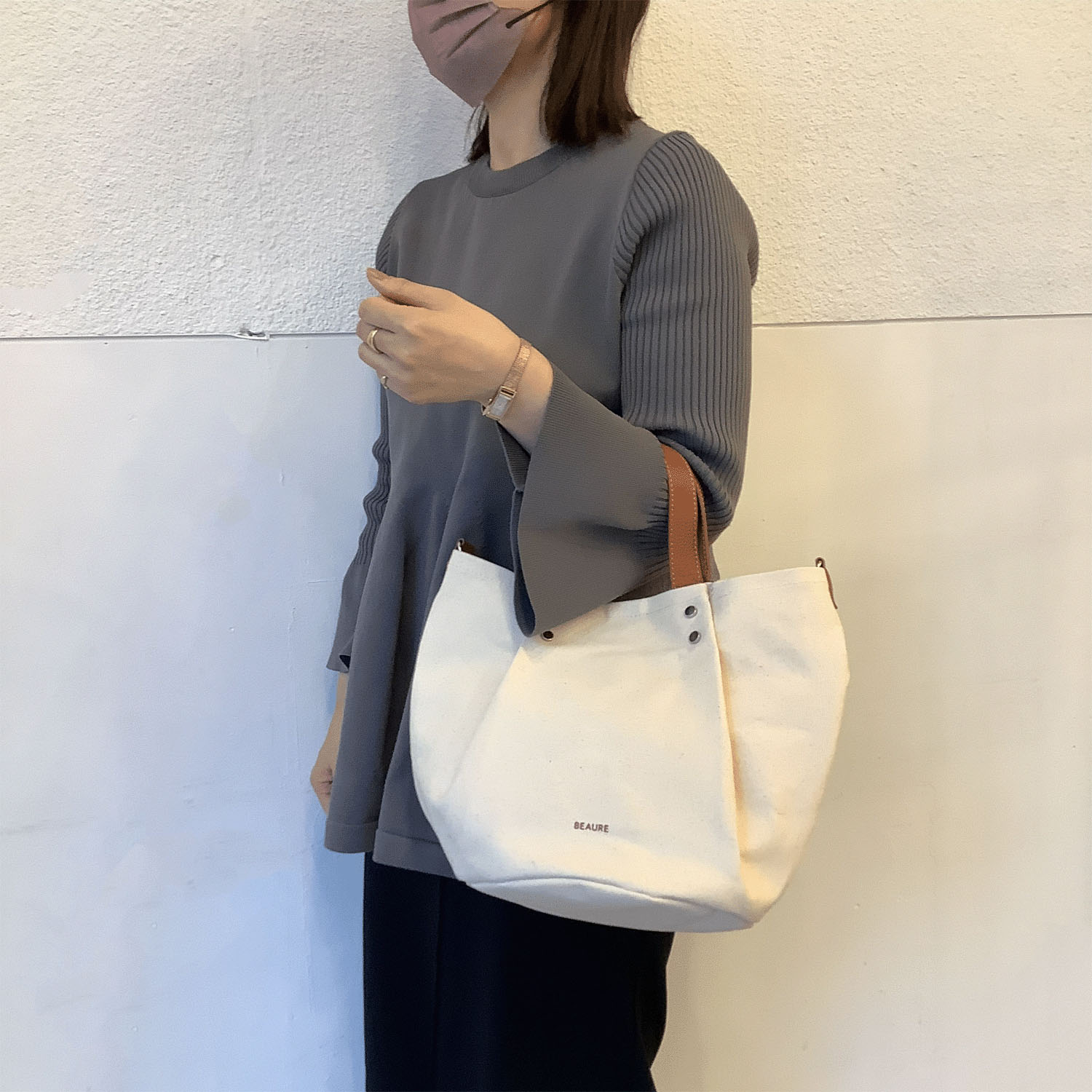 BEAURE キャンバスバルーン型トートバッグ