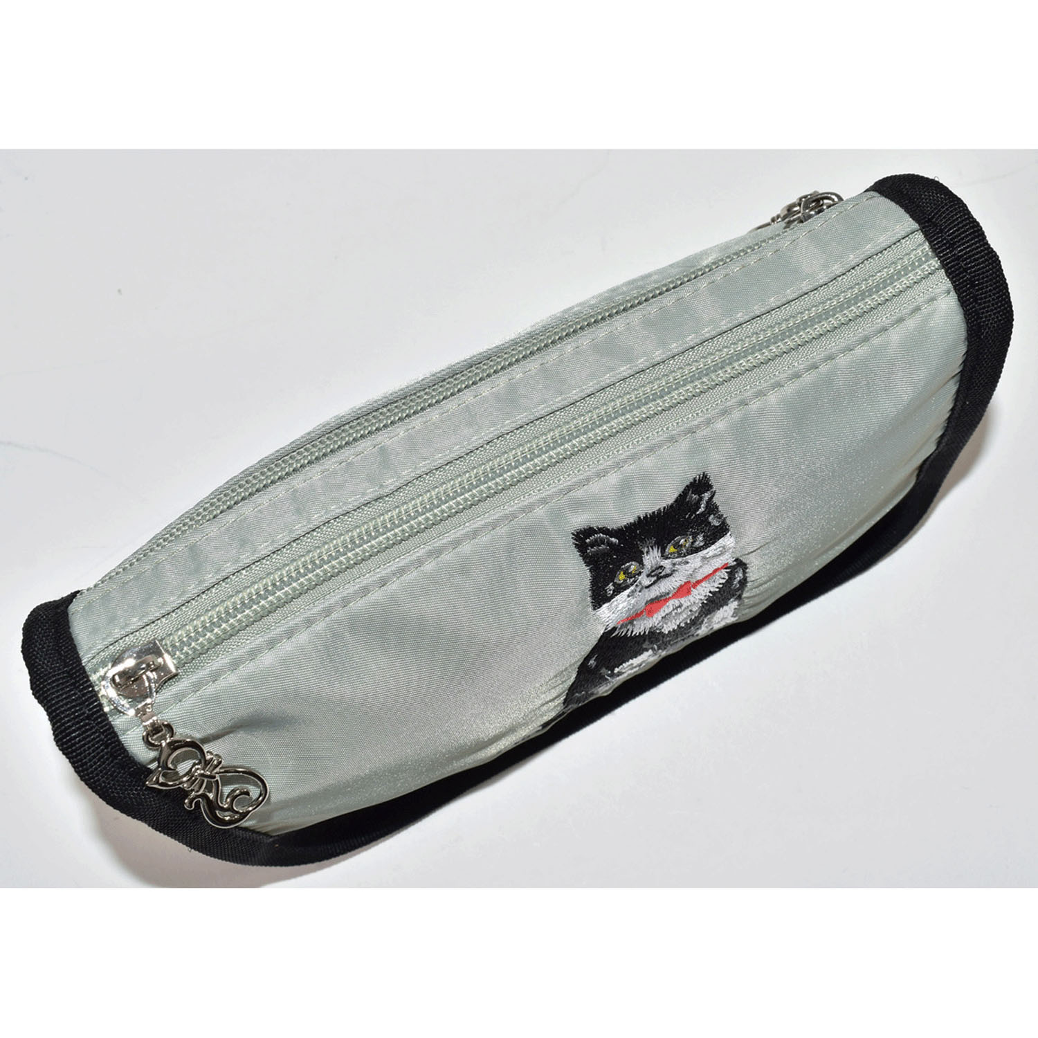 ネコ刺繍ポーチ - 画像5