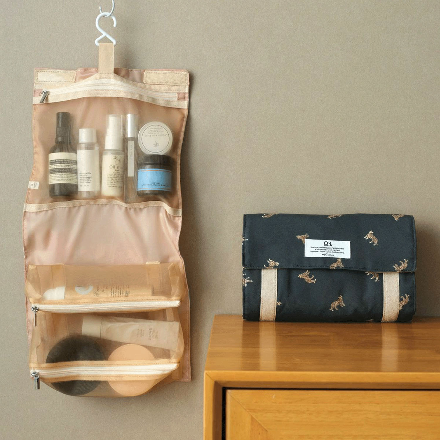 【トラベルグッズ】 Wpc 撥水トラベルポーチ