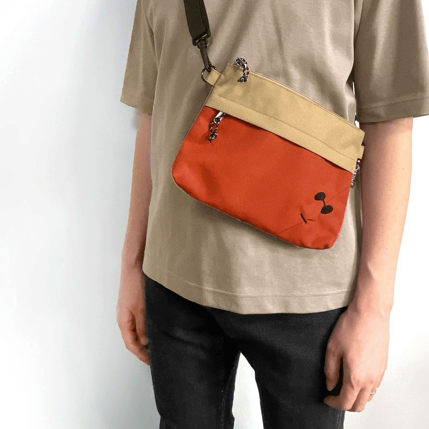 SMILER Mr．サコッシュショルダーバッグ