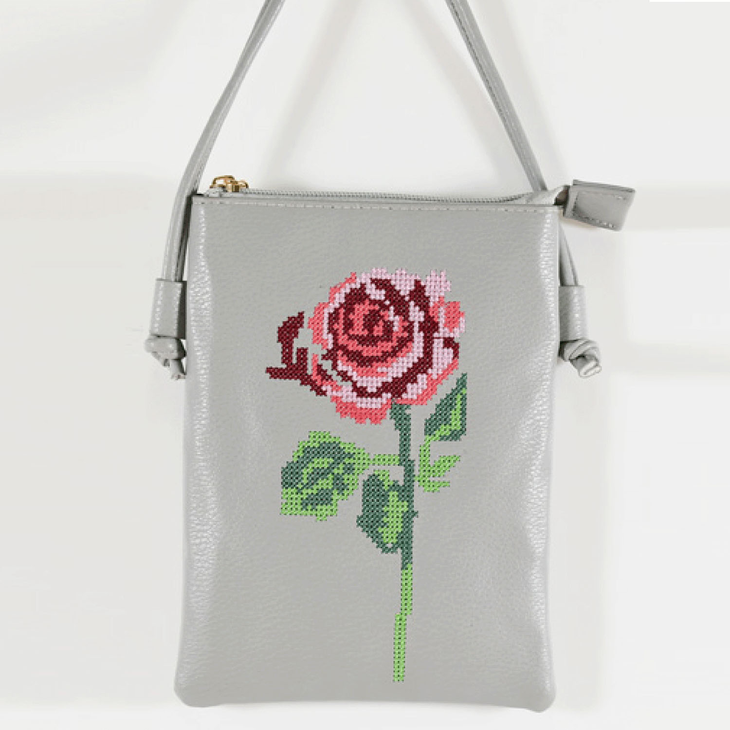 薔薇刺繍スマホバッグ