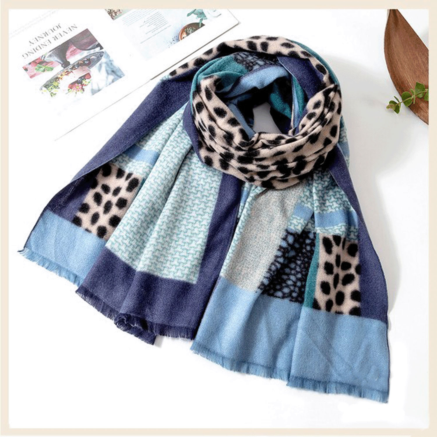 アニマル切り替え柄起毛ストール - 画像4