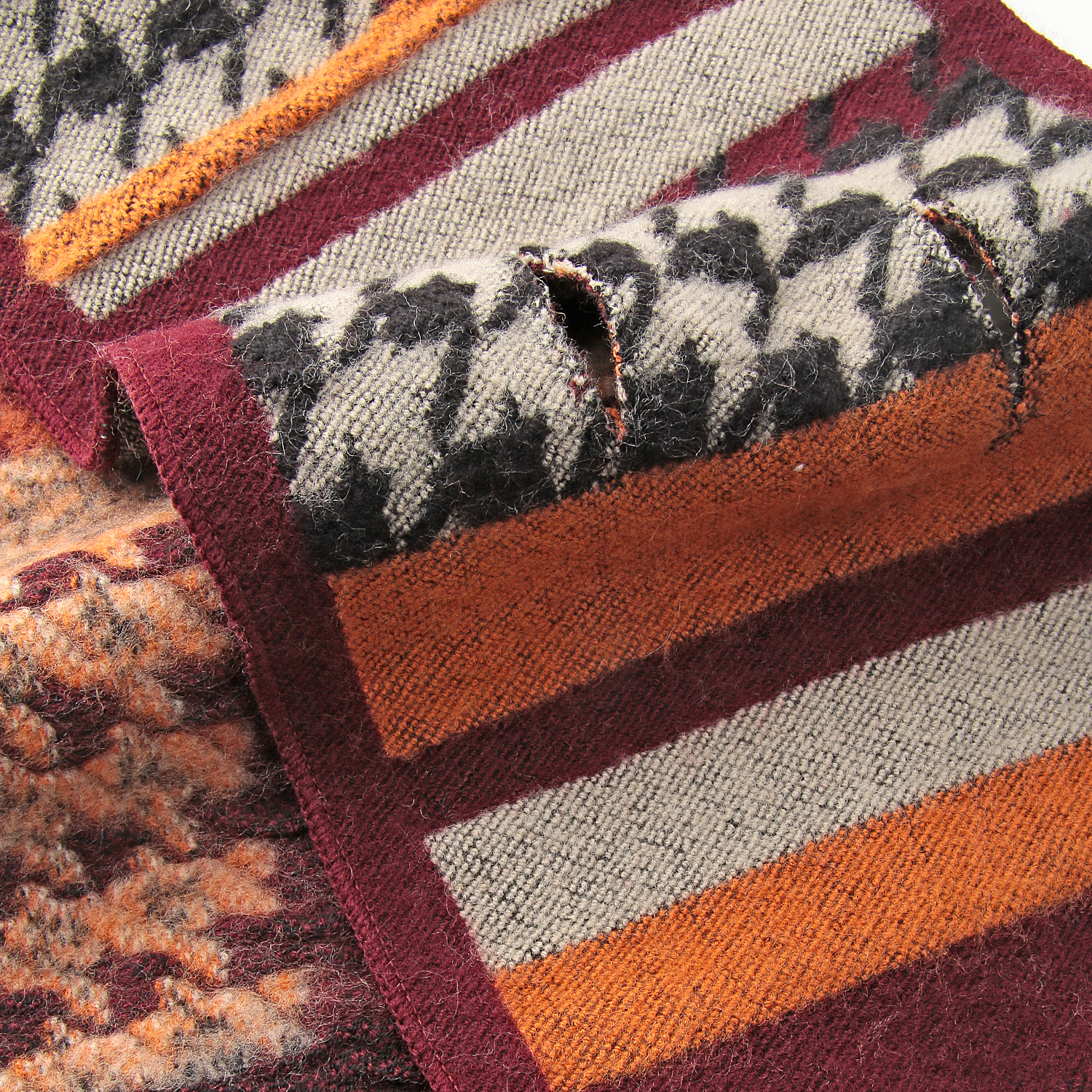 ラシクモア 千鳥クロスマフラー - 画像5