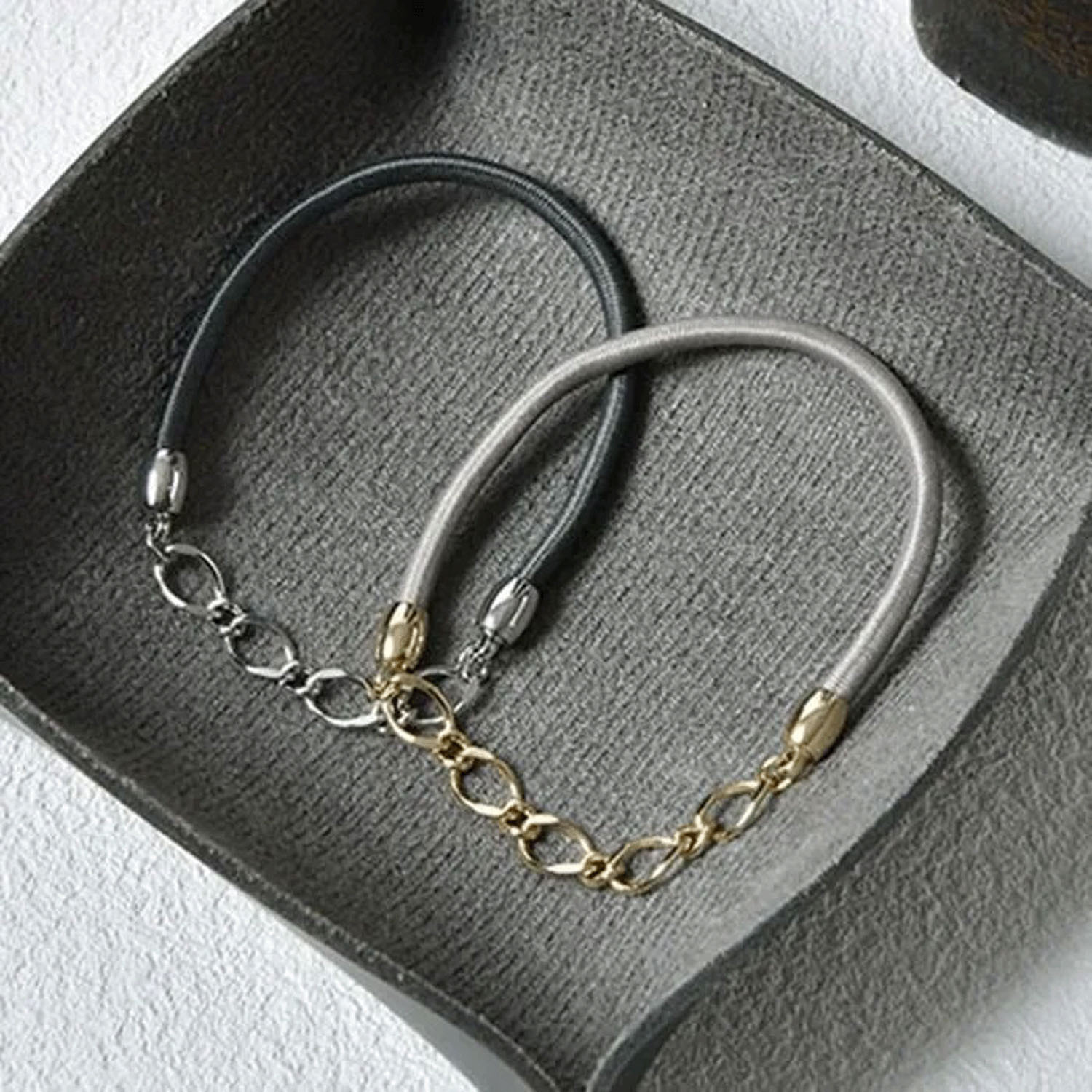 静電気軽減ヘアブレスレット メタルチェーン - 画像2