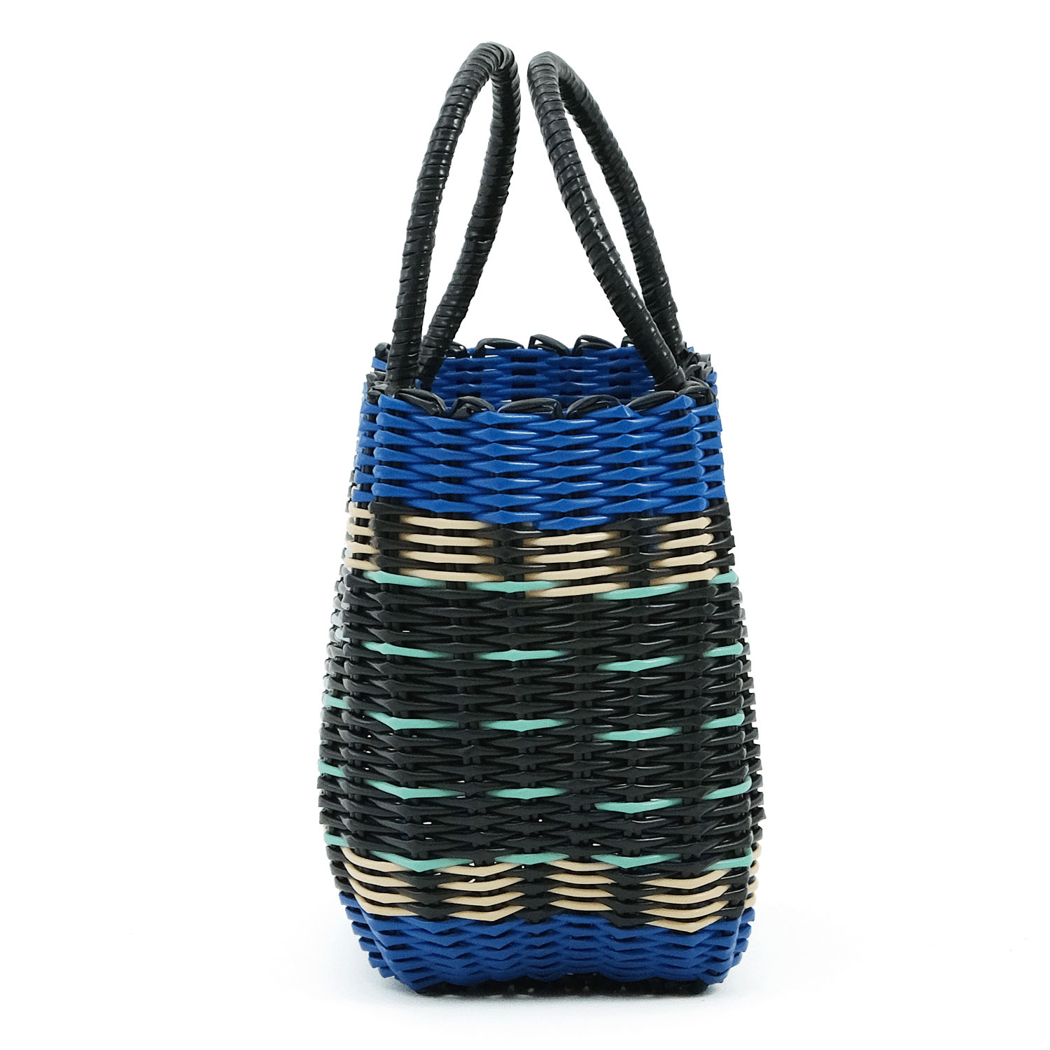 色の組み合わせが楽しいレジャーにぴったりなパーチャスバッグ - 画像12