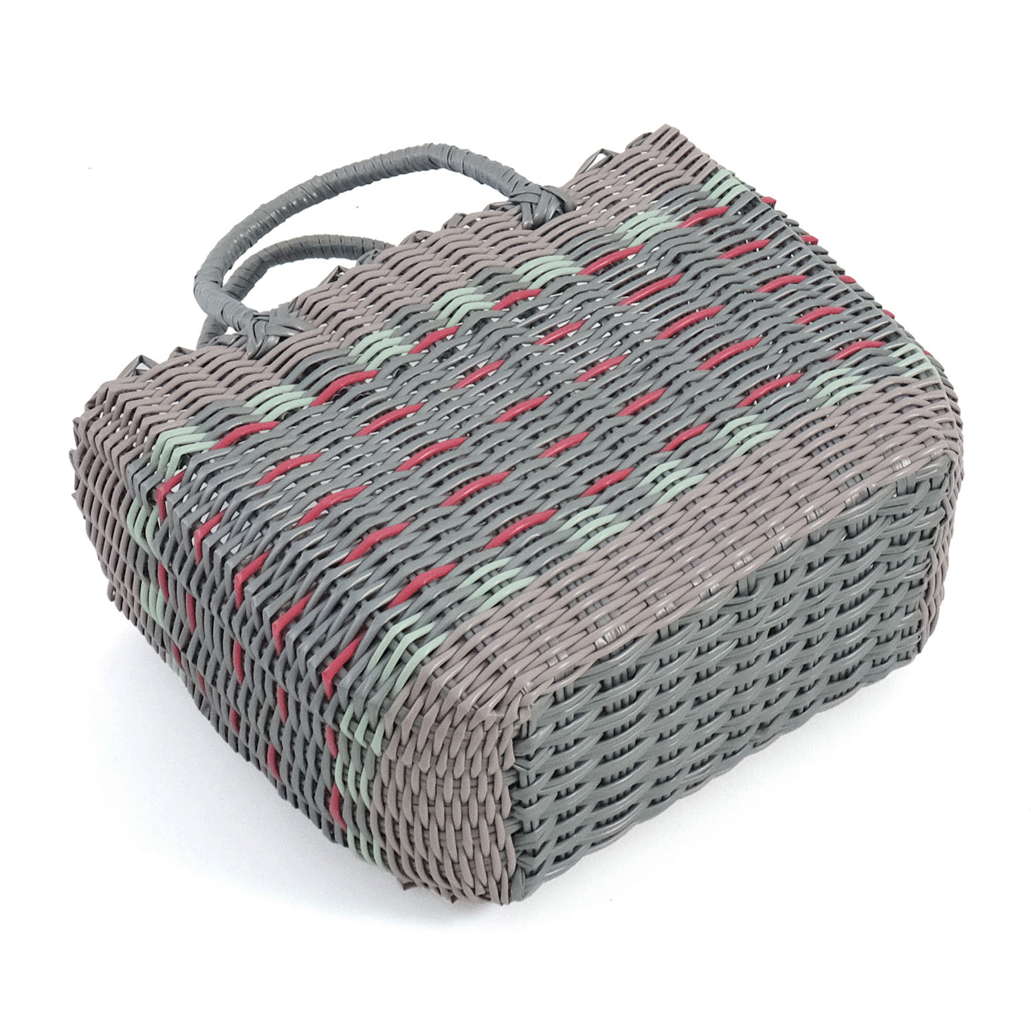 色の組み合わせが楽しいレジャーにぴったりなパーチャスバッグ - 画像5