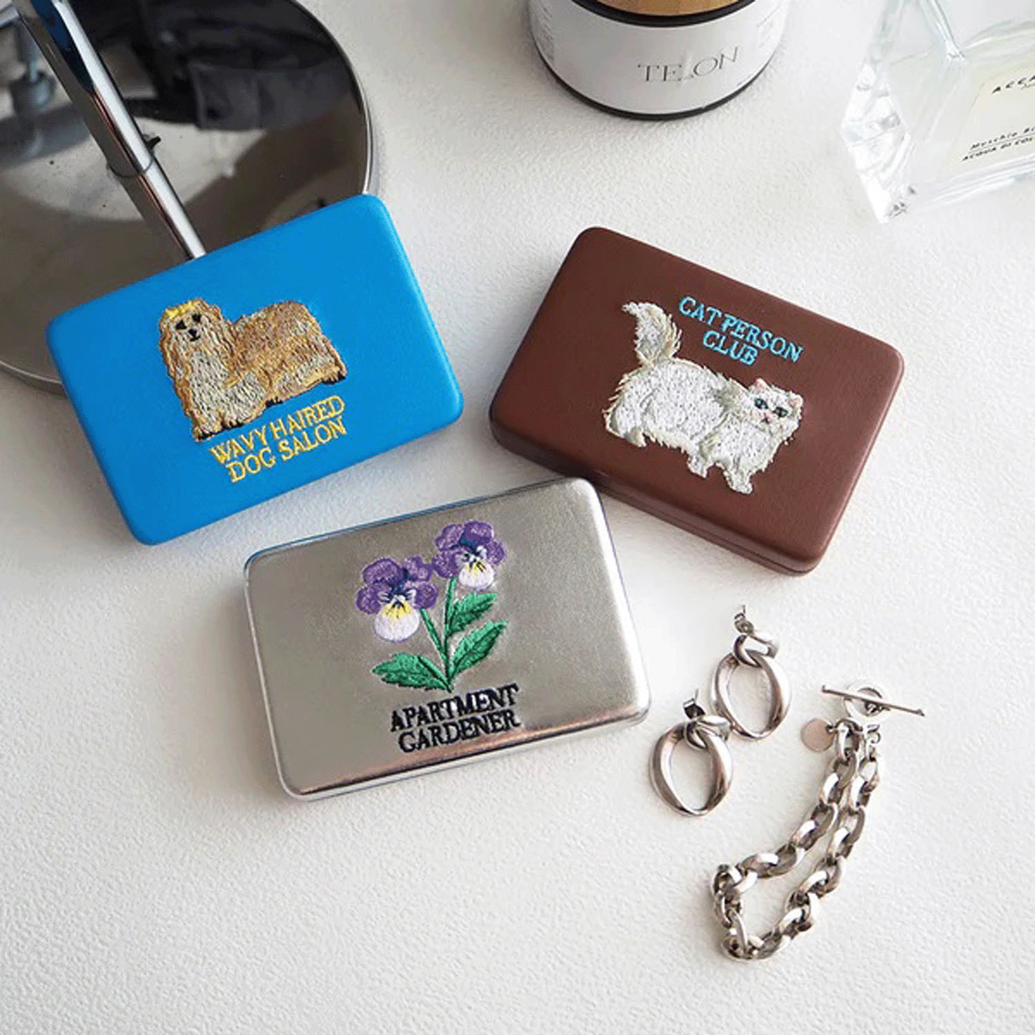 【予約入荷分で終了】FTキャリングシシュウコンパクトケース