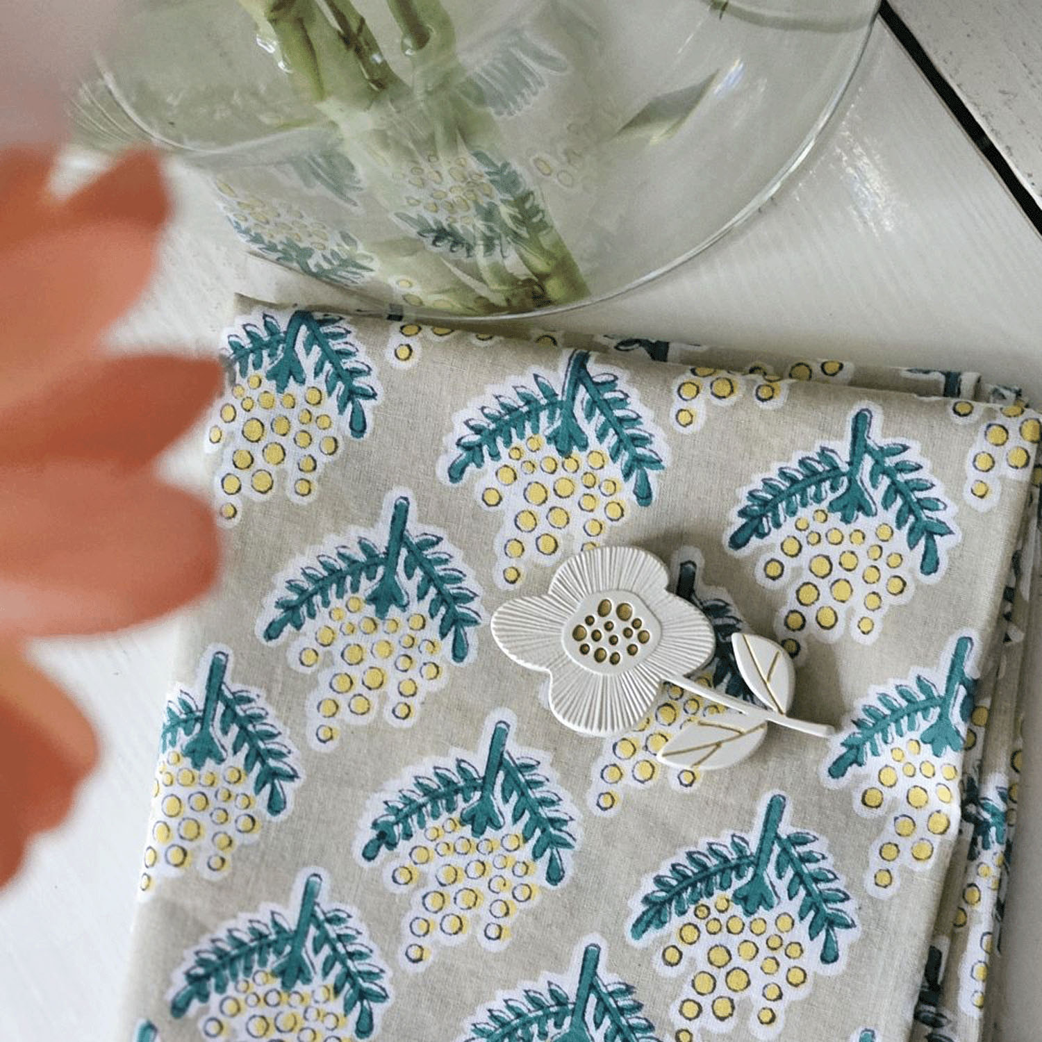 北欧の小さな物語を纏うブローチ - 画像7