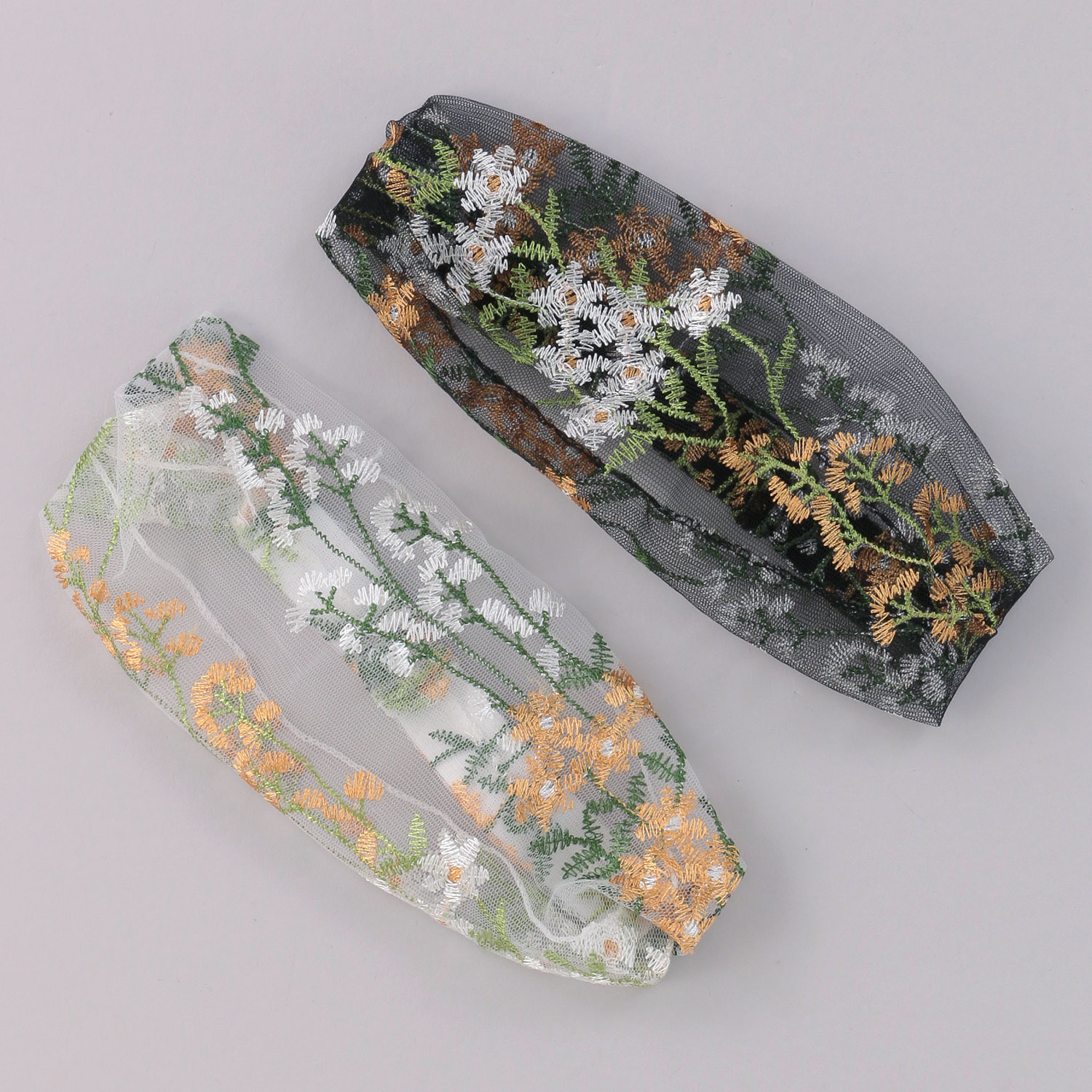 花刺繍チュールカチューム