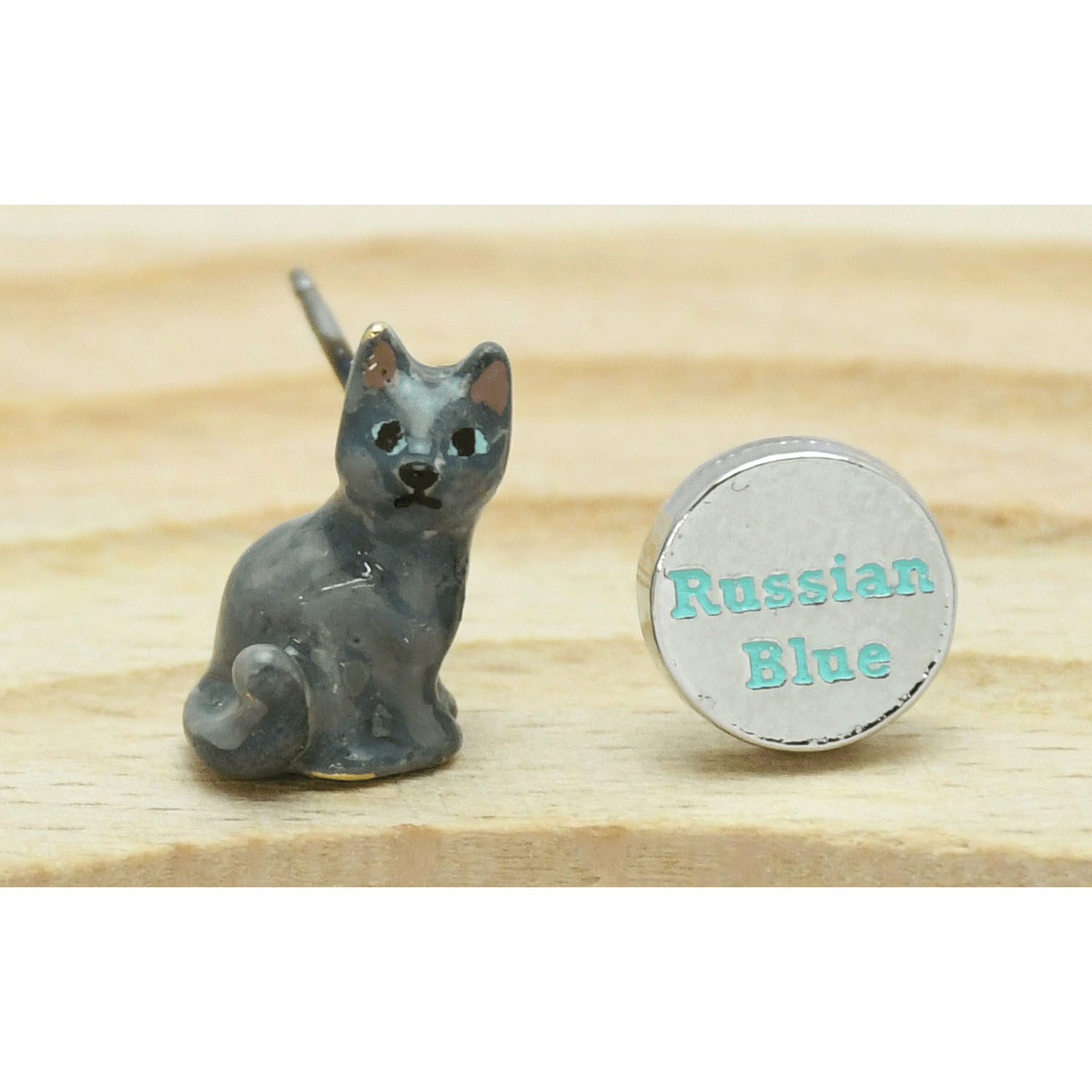 elioピアス ロシアンブルー