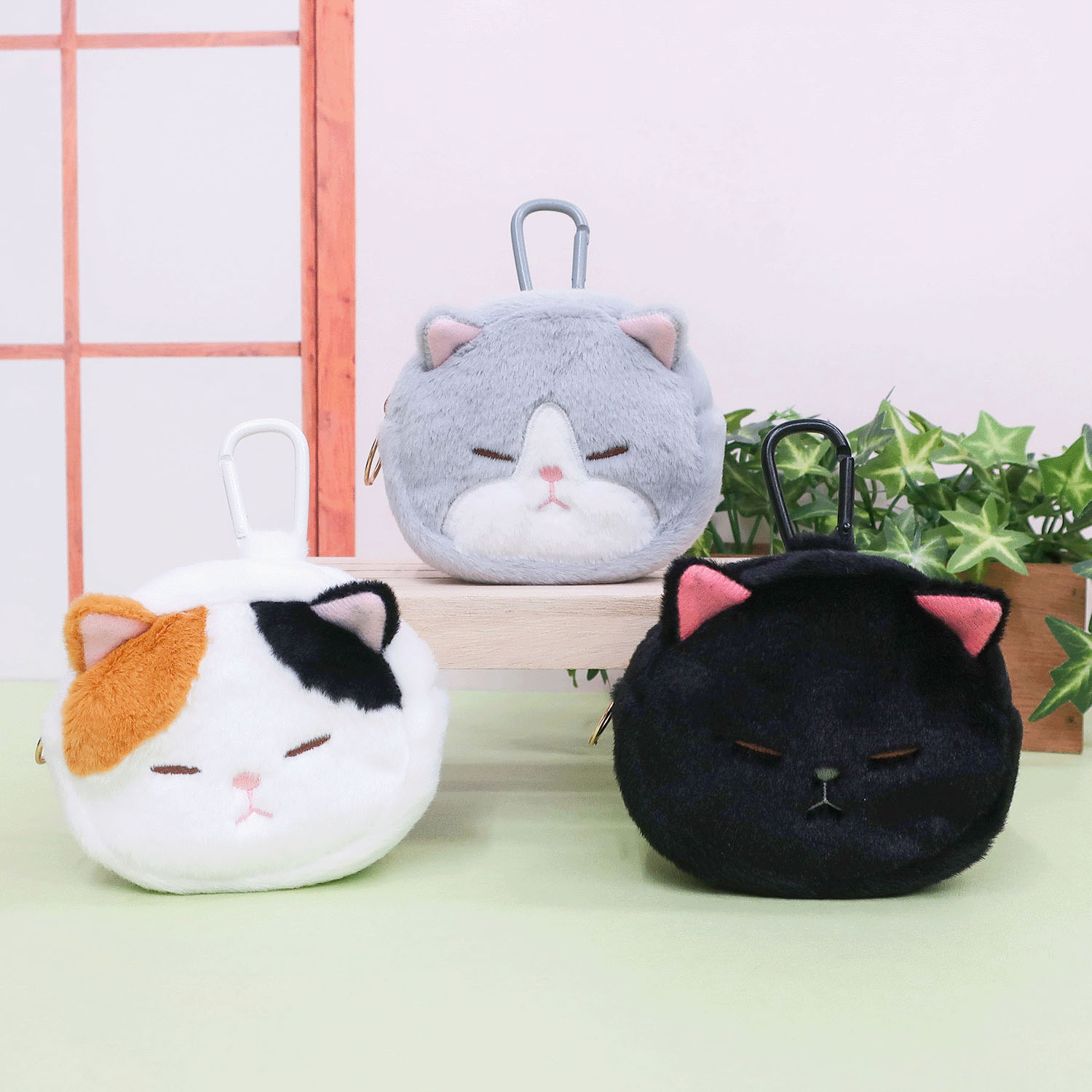 ぼうみたいなねこ カラビナ付きミニポーチ くろぼう - 画像2