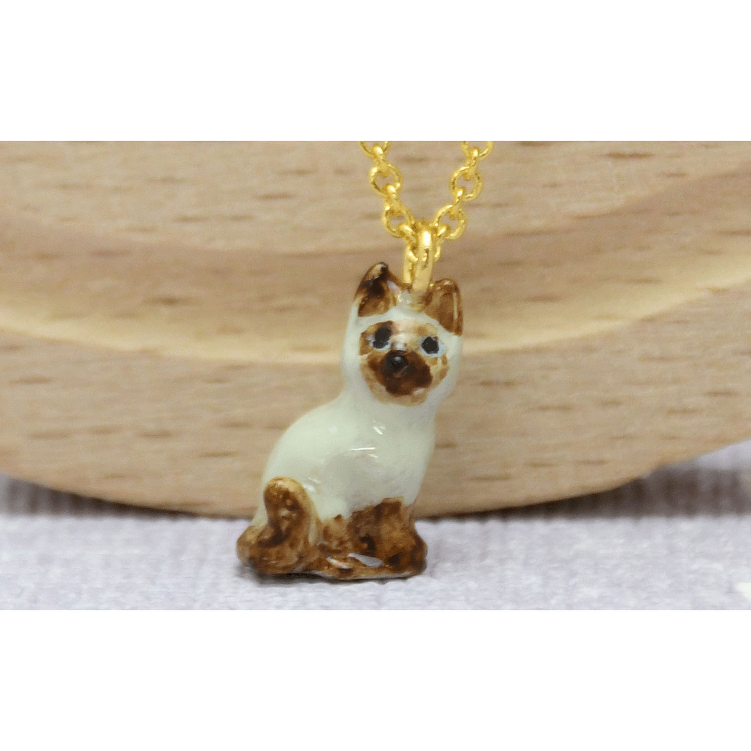 elioネックレス シャム