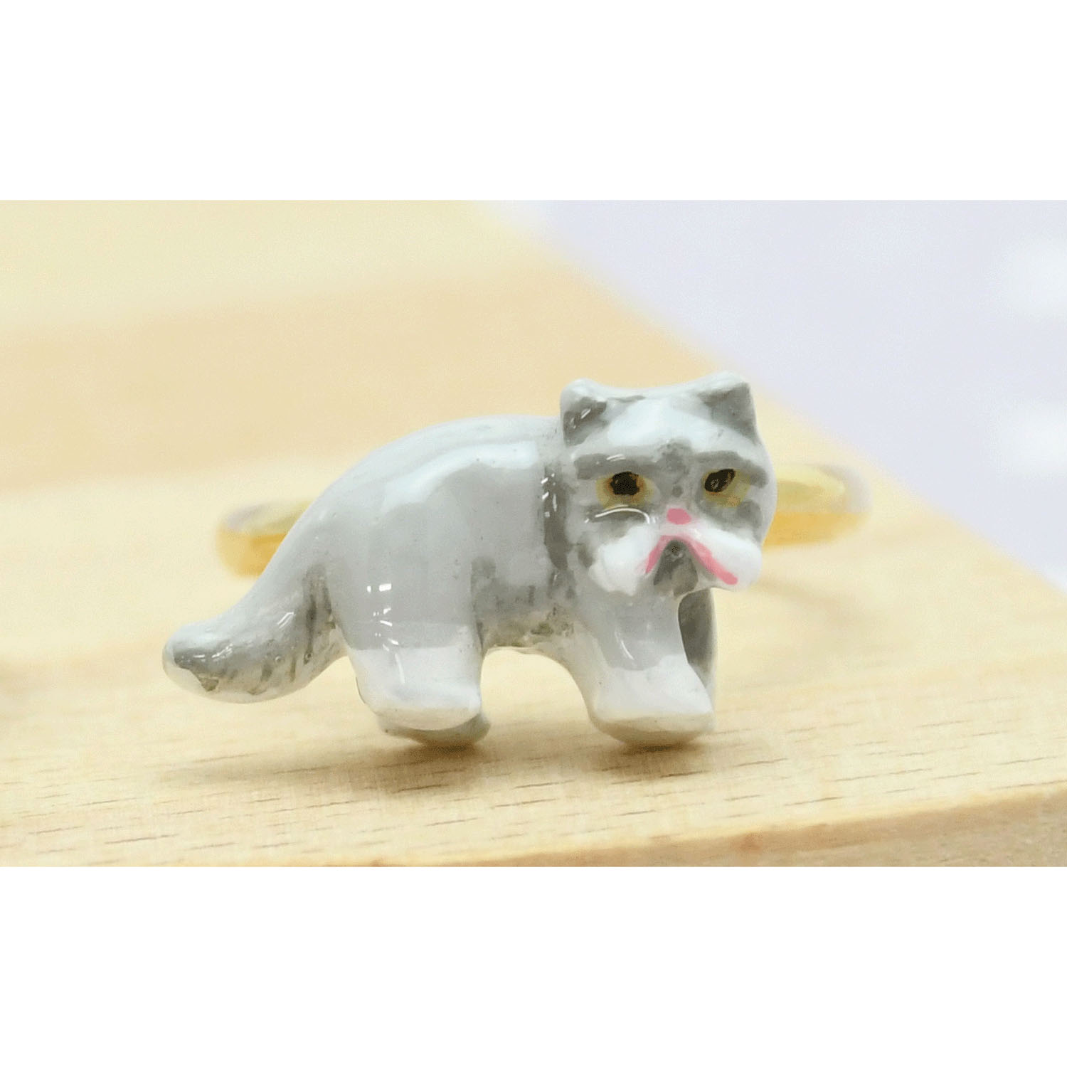 elioフリーリング エキゾチックショートヘア