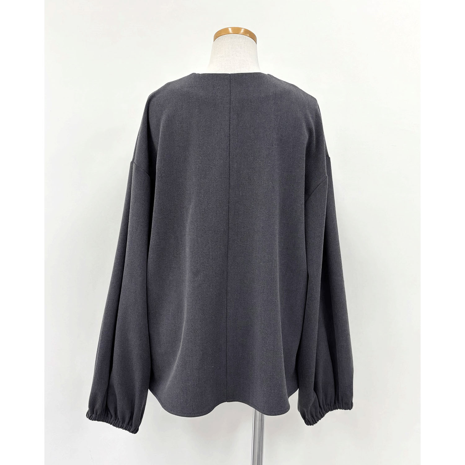 【Insta Live】cloche シアバターVブラウス - 画像3