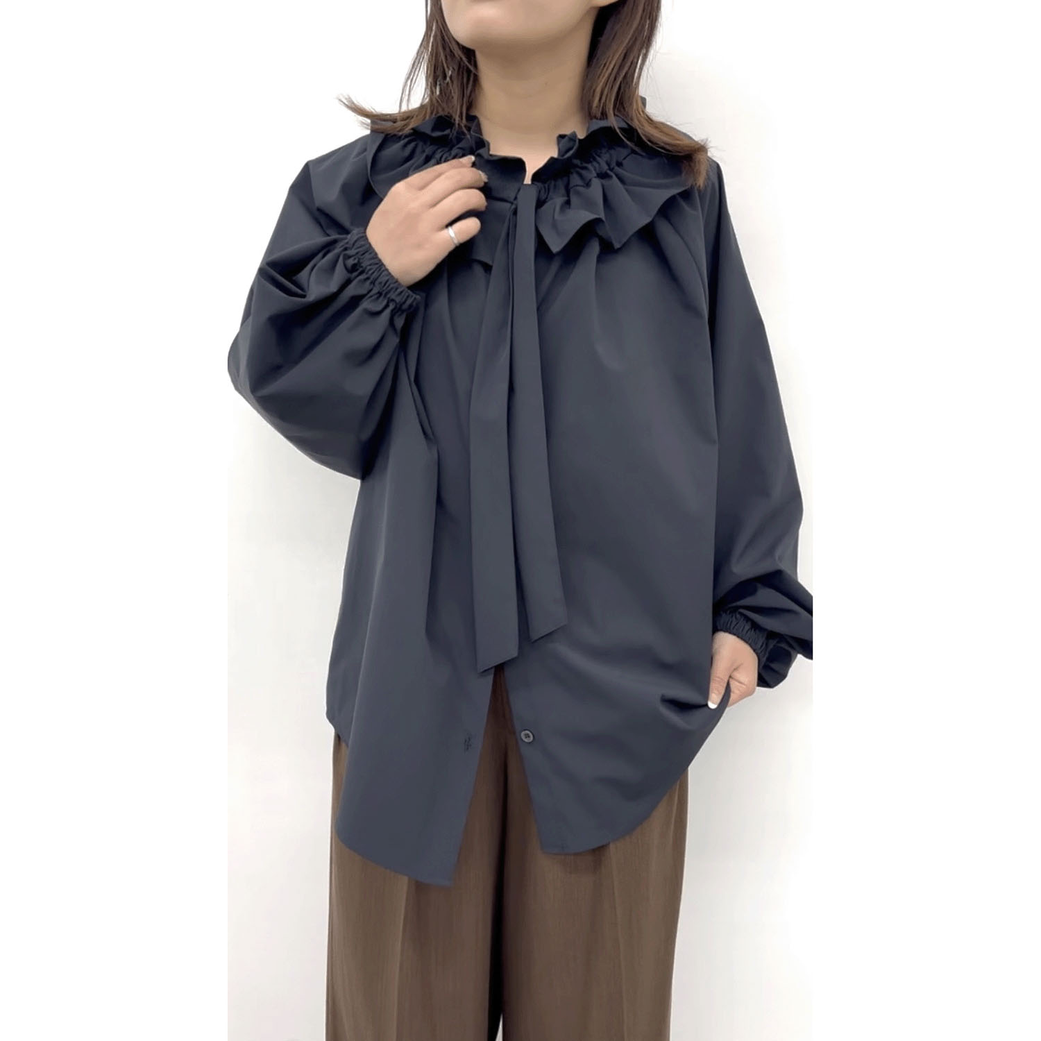 【Insta Live】cloche フリルシャツ