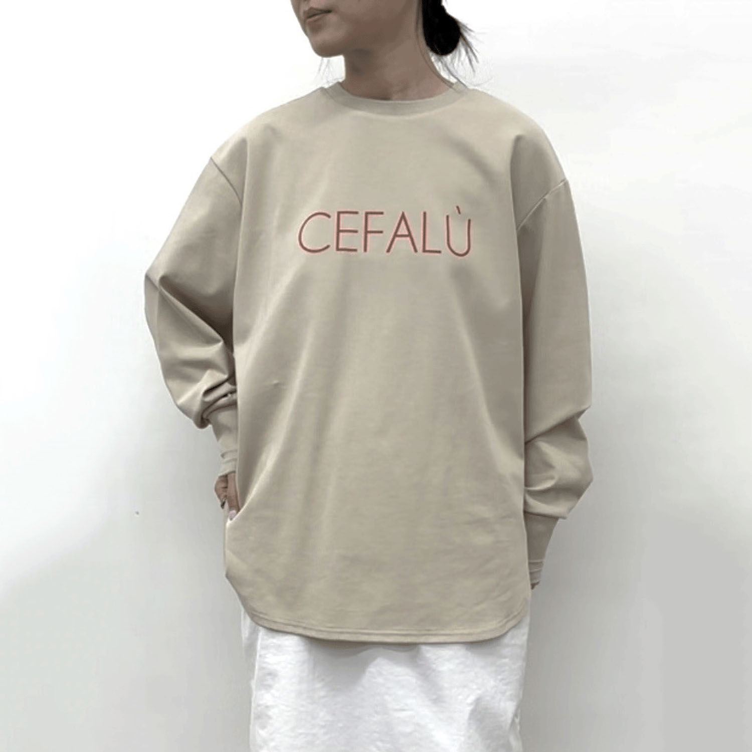 cloche カラーロゴプリント長袖T - 画像1