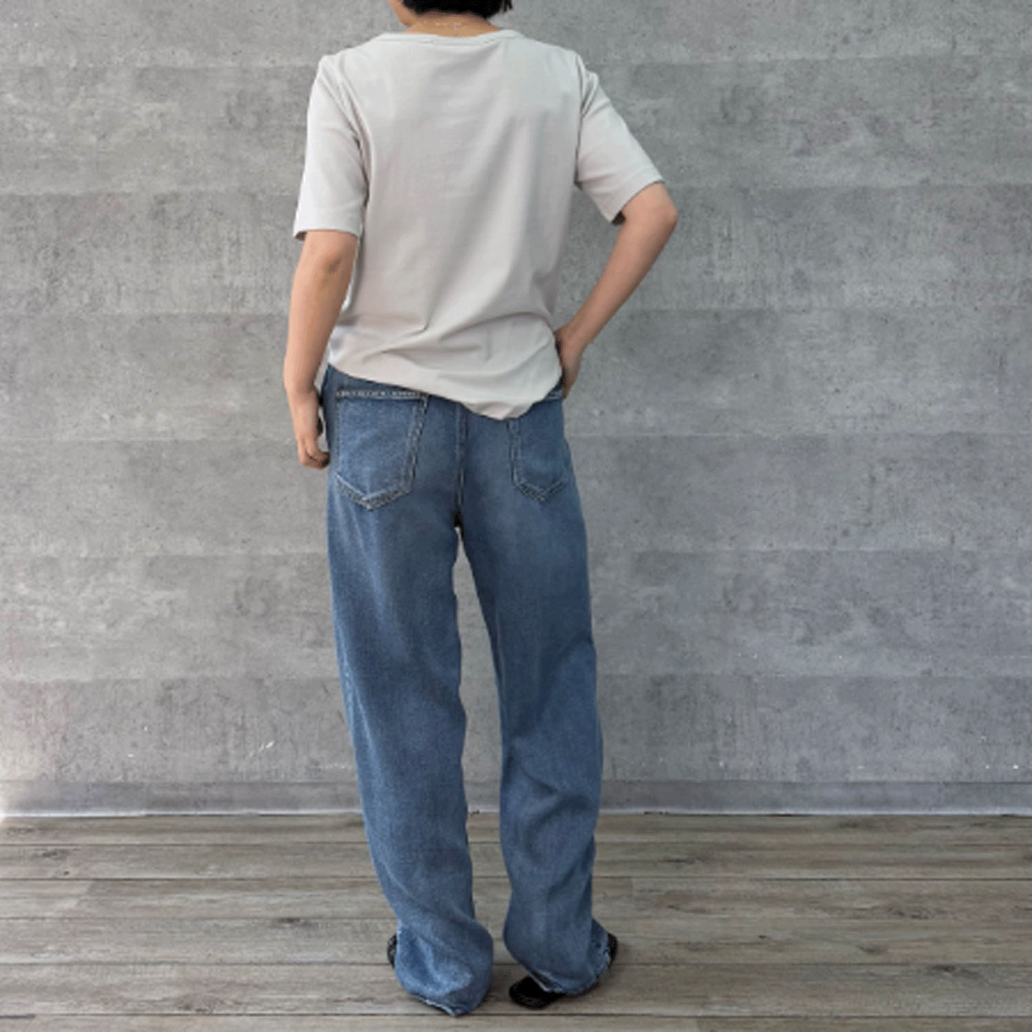 Anna Kerry フライスTシャツ - 画像15