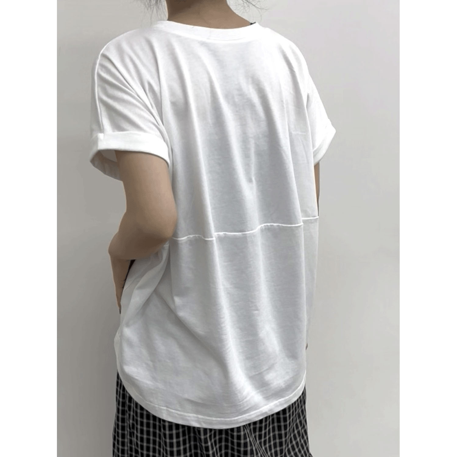 cloche 袖口ロールアップロゴTシャツ - 画像9