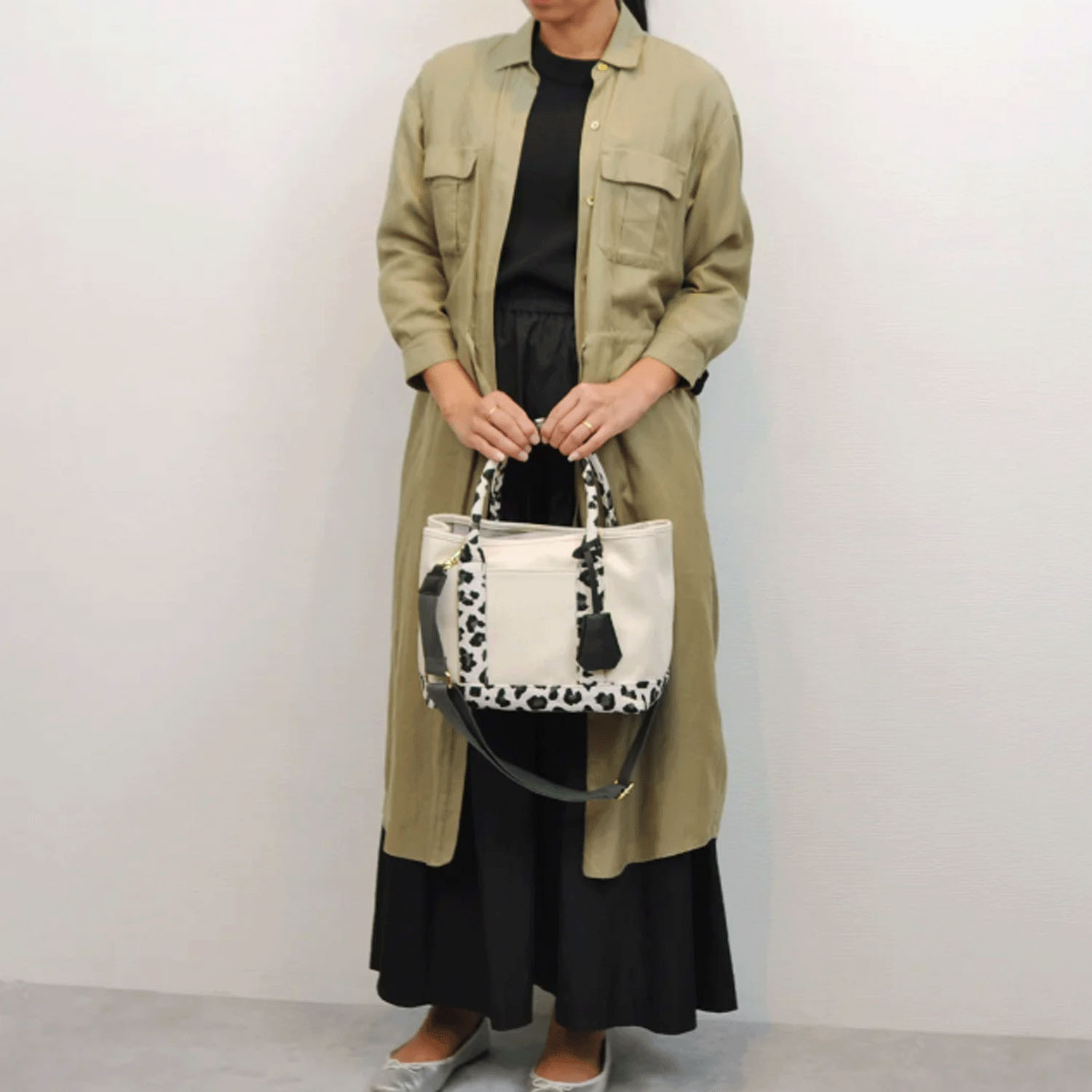 【ETONET限定】cachecache ショルダー付パーテーションキャンバストート - 画像2