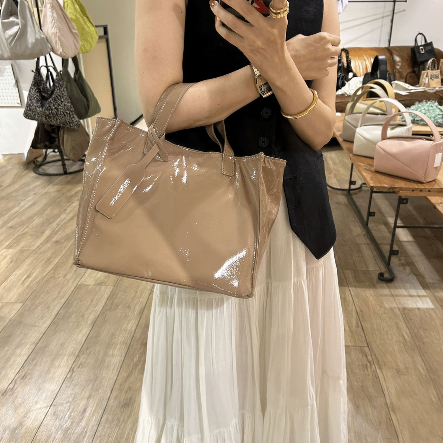 【Insta Live】cachecache エナメル風ショッパーバッグ小サイズ