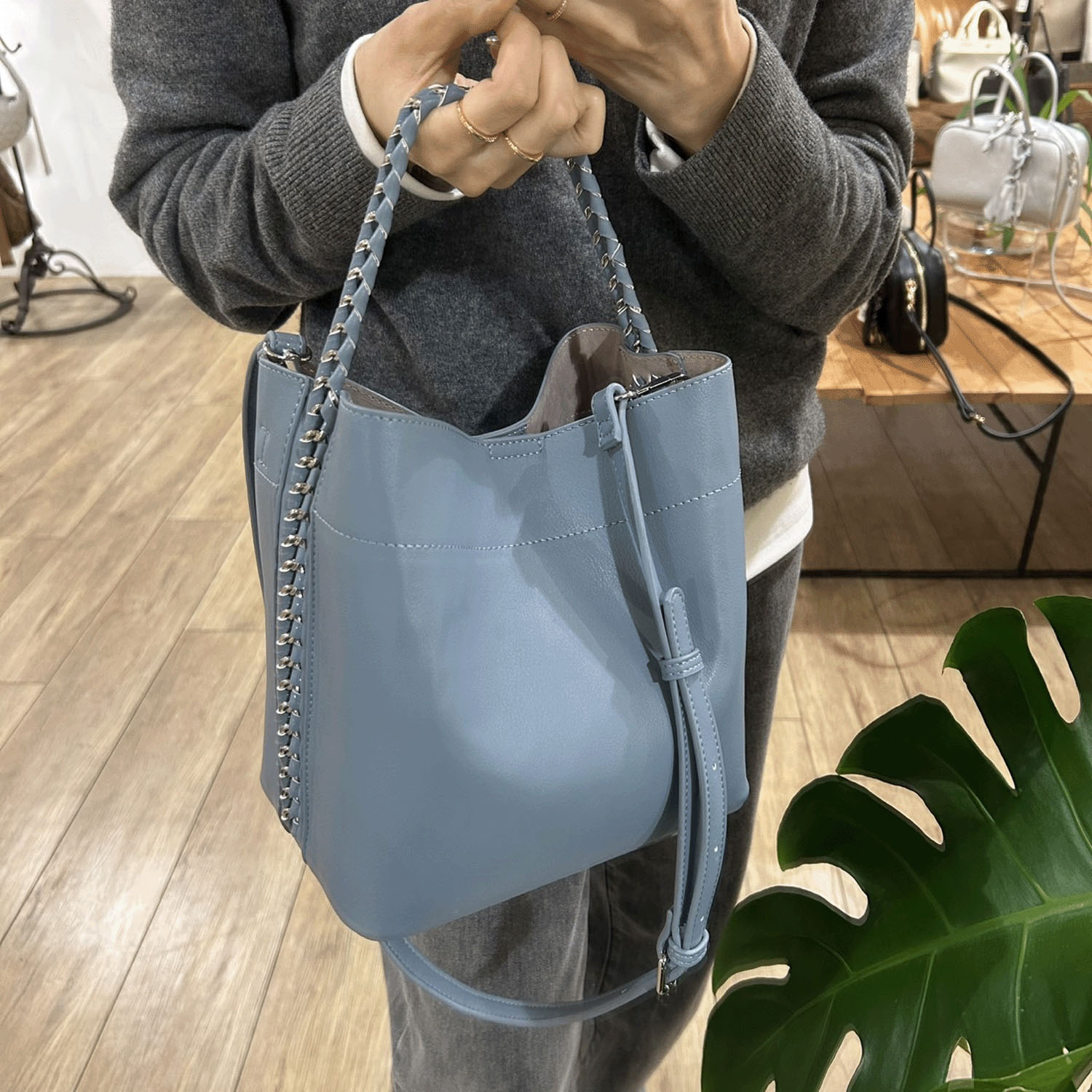 【Insta Live】cachecache サイドチェーンかがりミニトート - 画像11