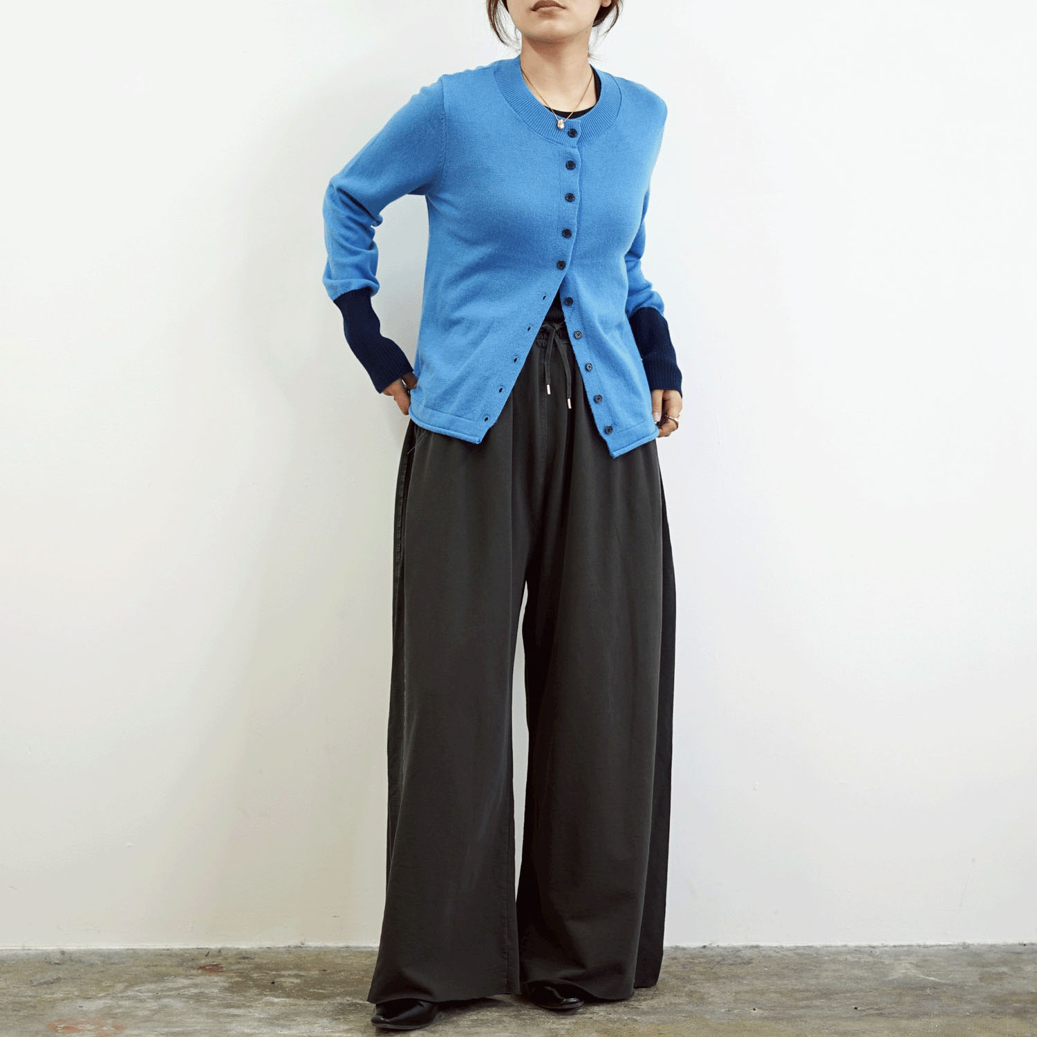 SEVEN SENSE バイカラーニットカーディガン - 画像5