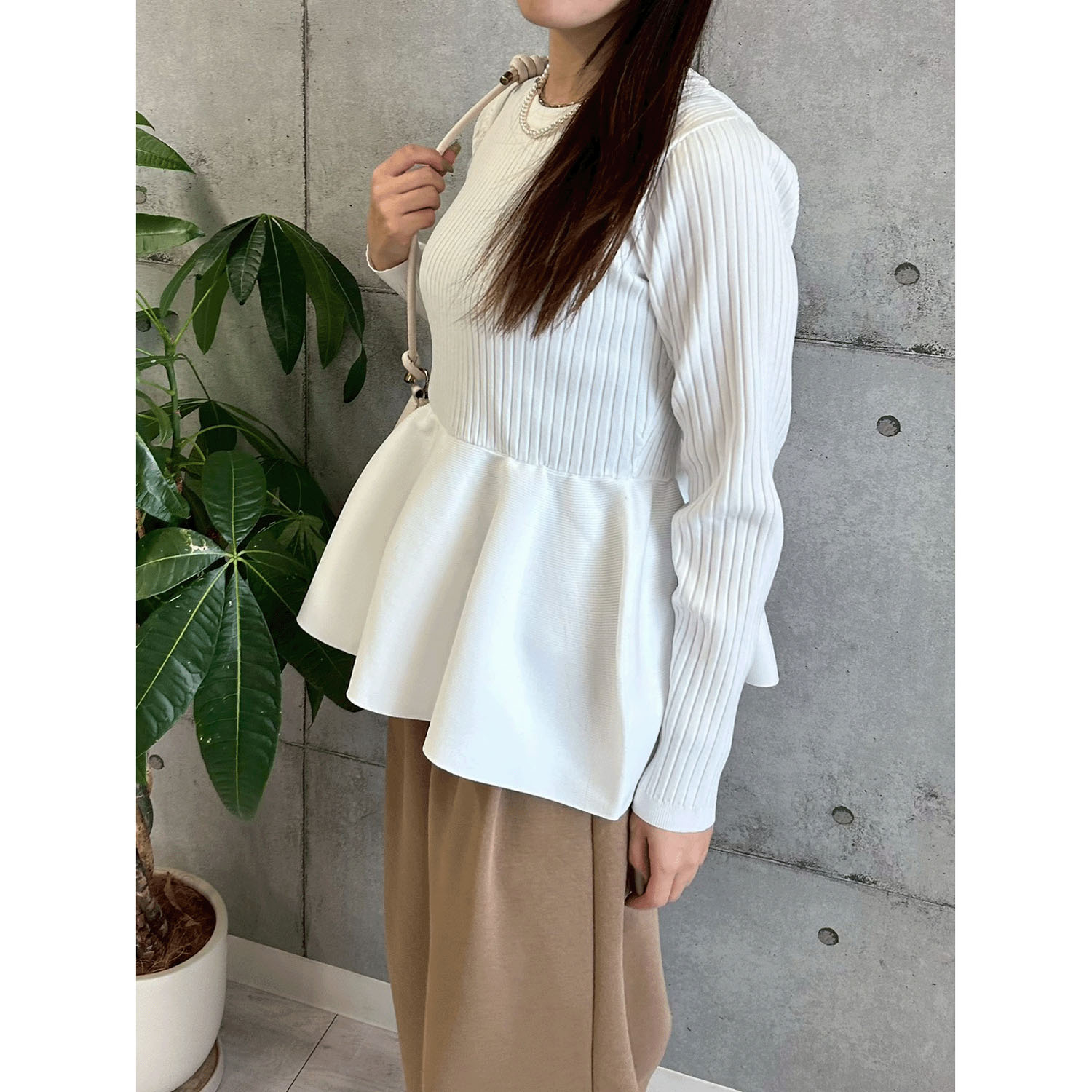 ROSIEE 裾ペプラムKnit - 画像11