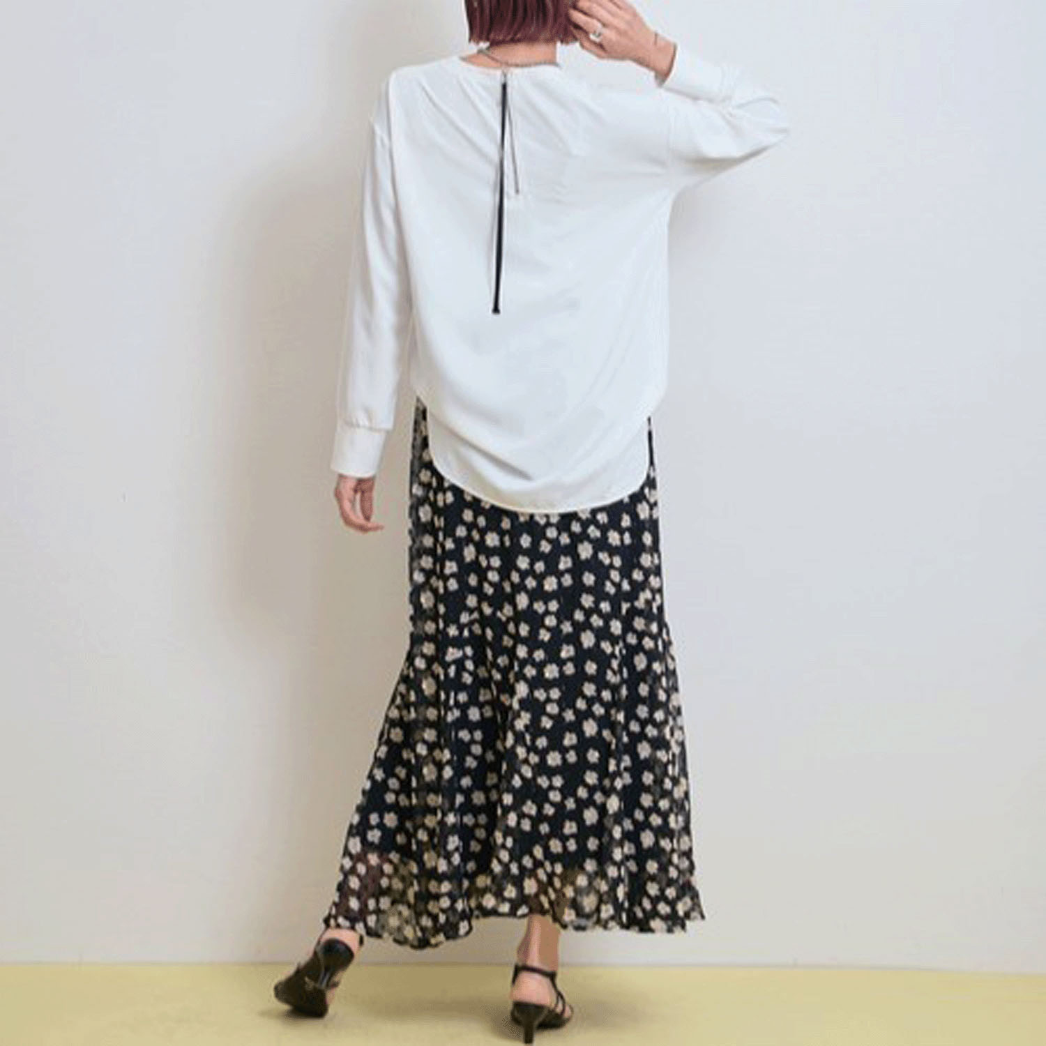 LHELBIE ブラウスロゴロンT - 画像7