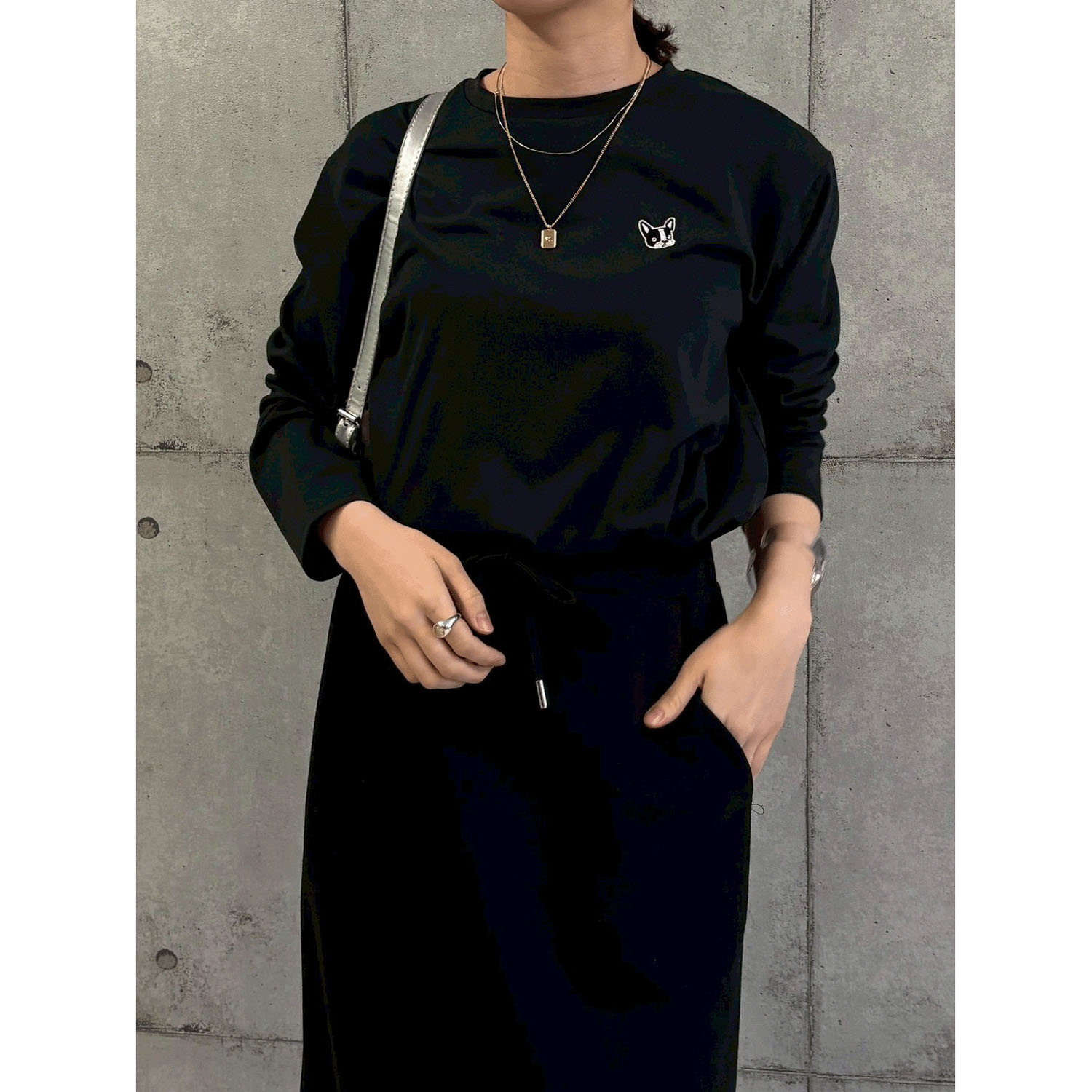 ROSIEE 前後フレンチブルドッグワッペン風刺繍ロンT - 画像15