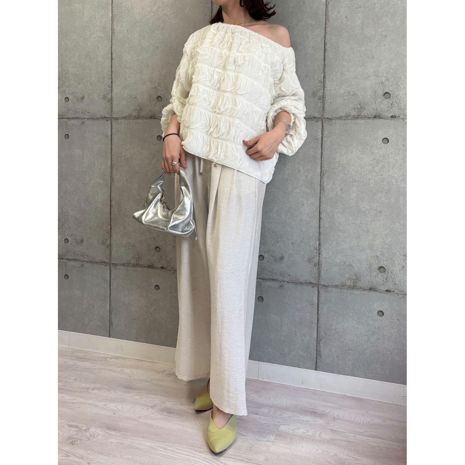 ROSIEE シャーリング魔法ブラウス - 画像12