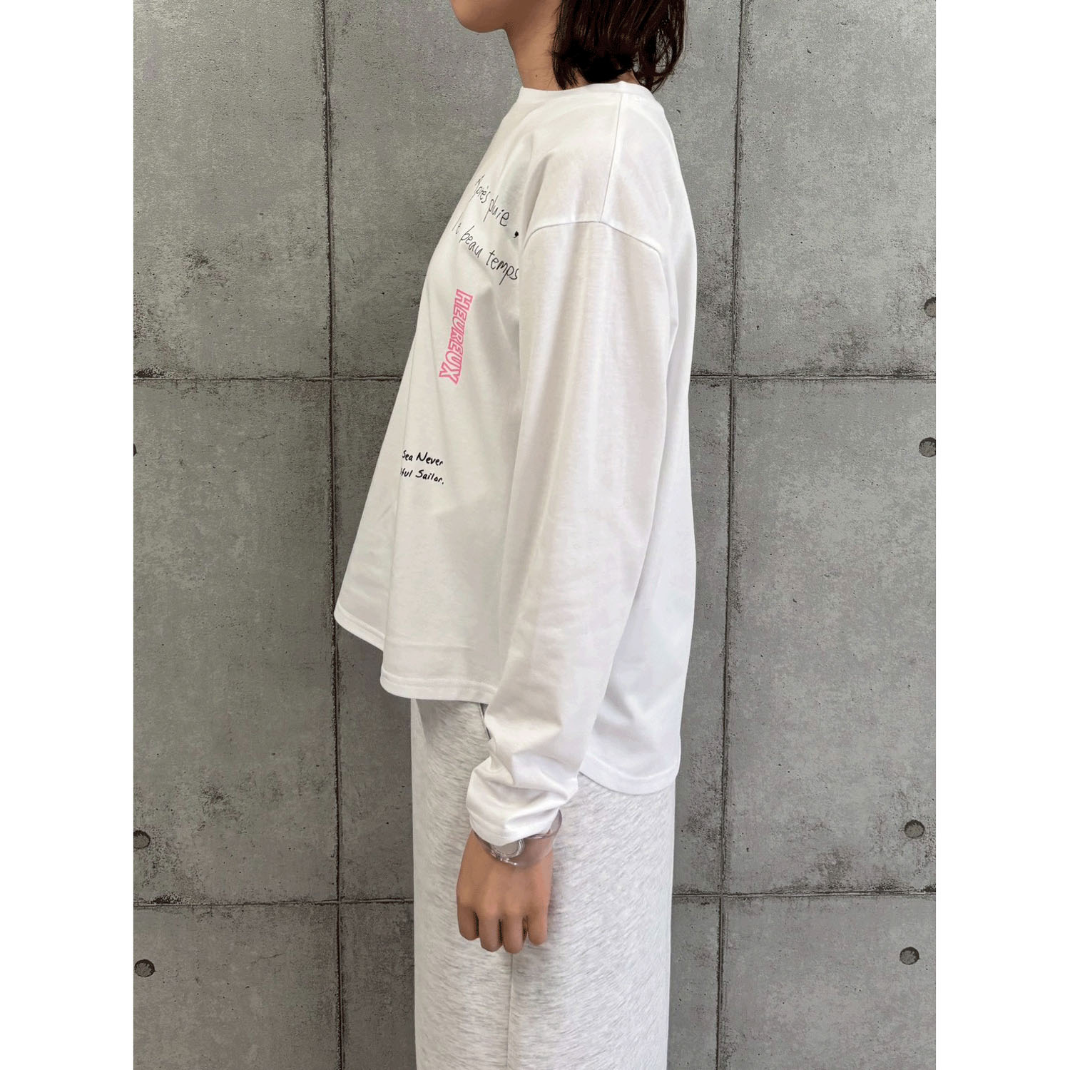 ROSIEE レタリングプリントロングTシャツ - 画像8