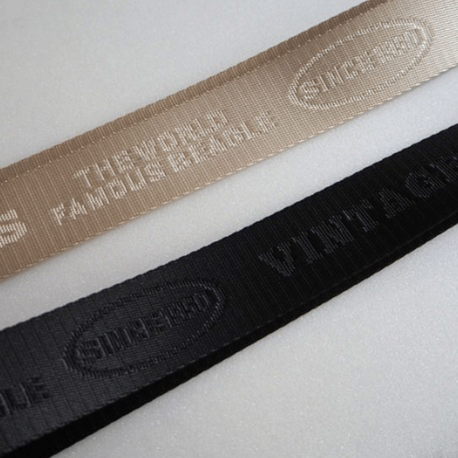 スヌーピー SOLEIL 撥水ショルダー （PEANUTS） SILVER - 画像3