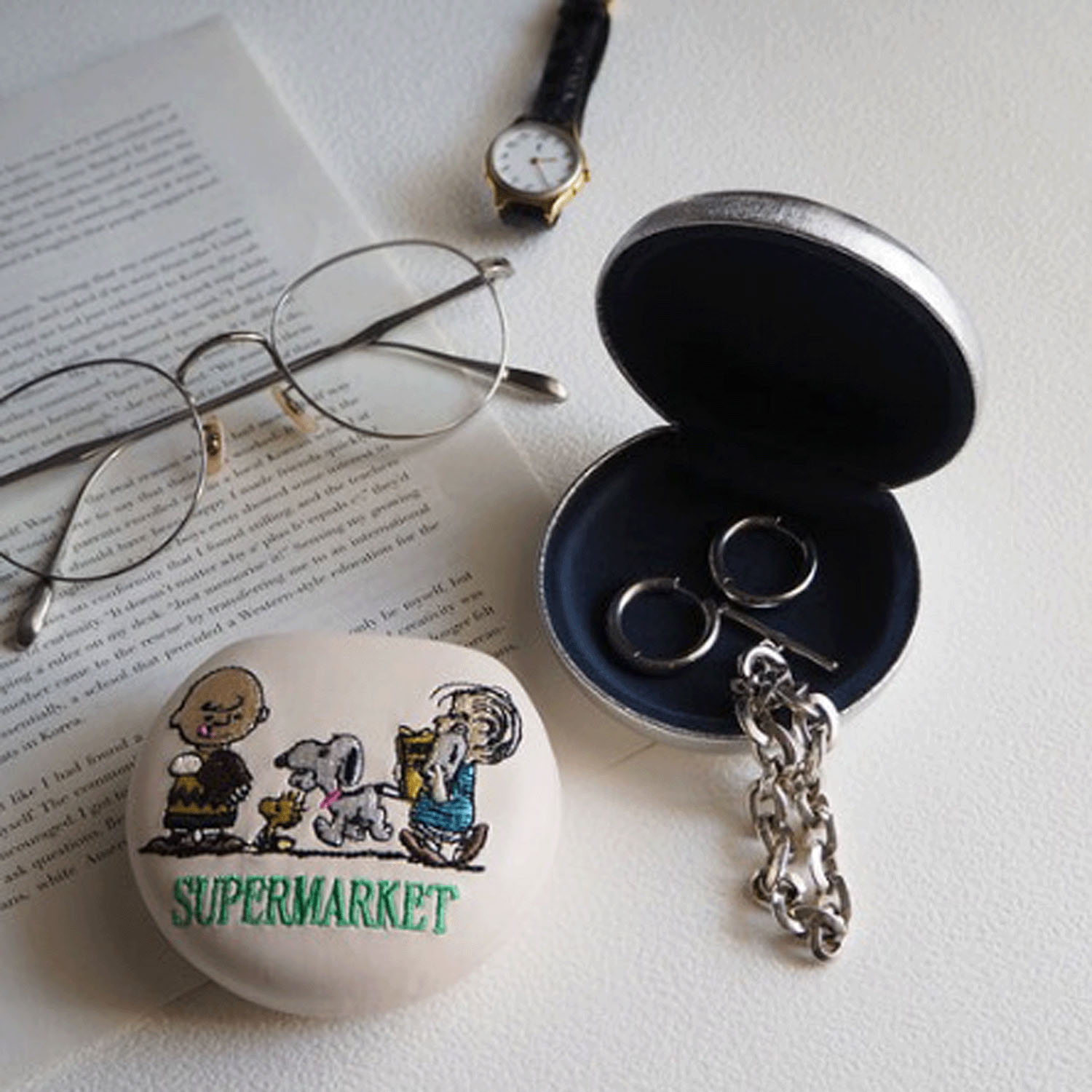 スヌーピー マルチケースラウンド （PEANUTS） SILVER - 画像3