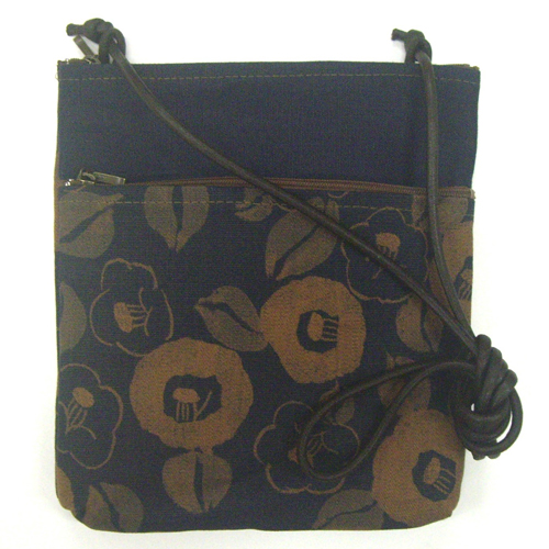 【2026年4月1日より価格変更】藍渋2Fポシェット椿