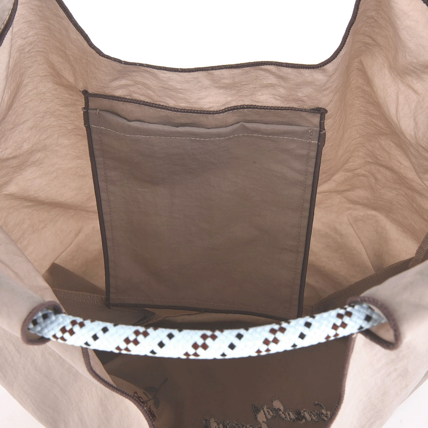 撥水加工刺繍ワッシャーバッグ M なごなごさん柄 - 画像8