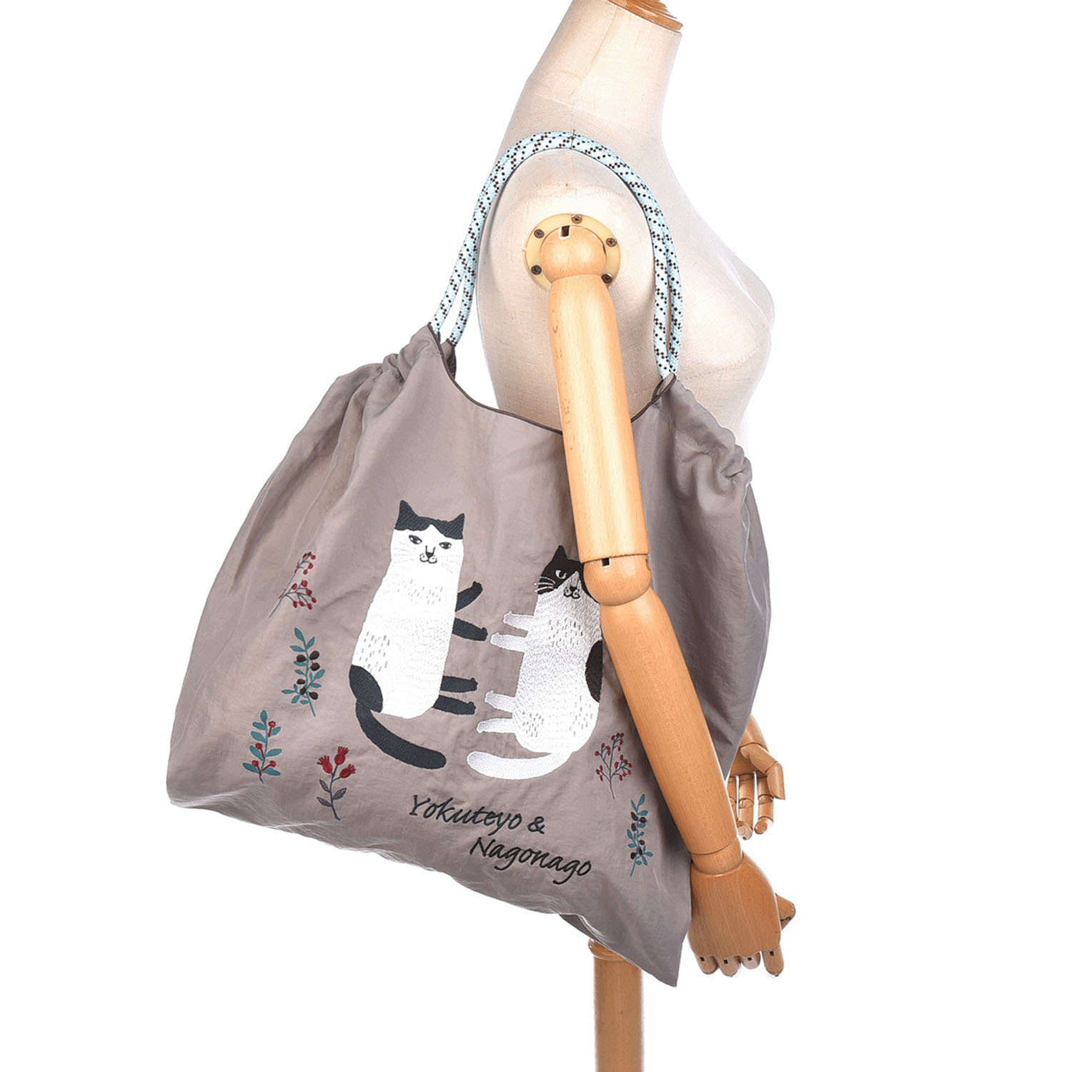 撥水加工刺繍ワッシャーバッグ L なごなごさん柄 - 画像11