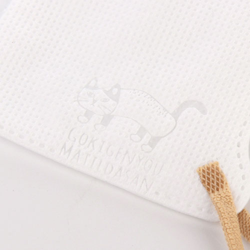 不織布立体マスクマチルダさんのご近所さん柄 - 画像2