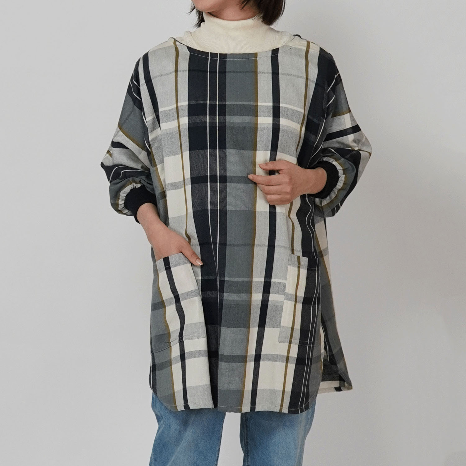 ヒュージチェック 花びらリブ袖かっぽう着 - 画像2